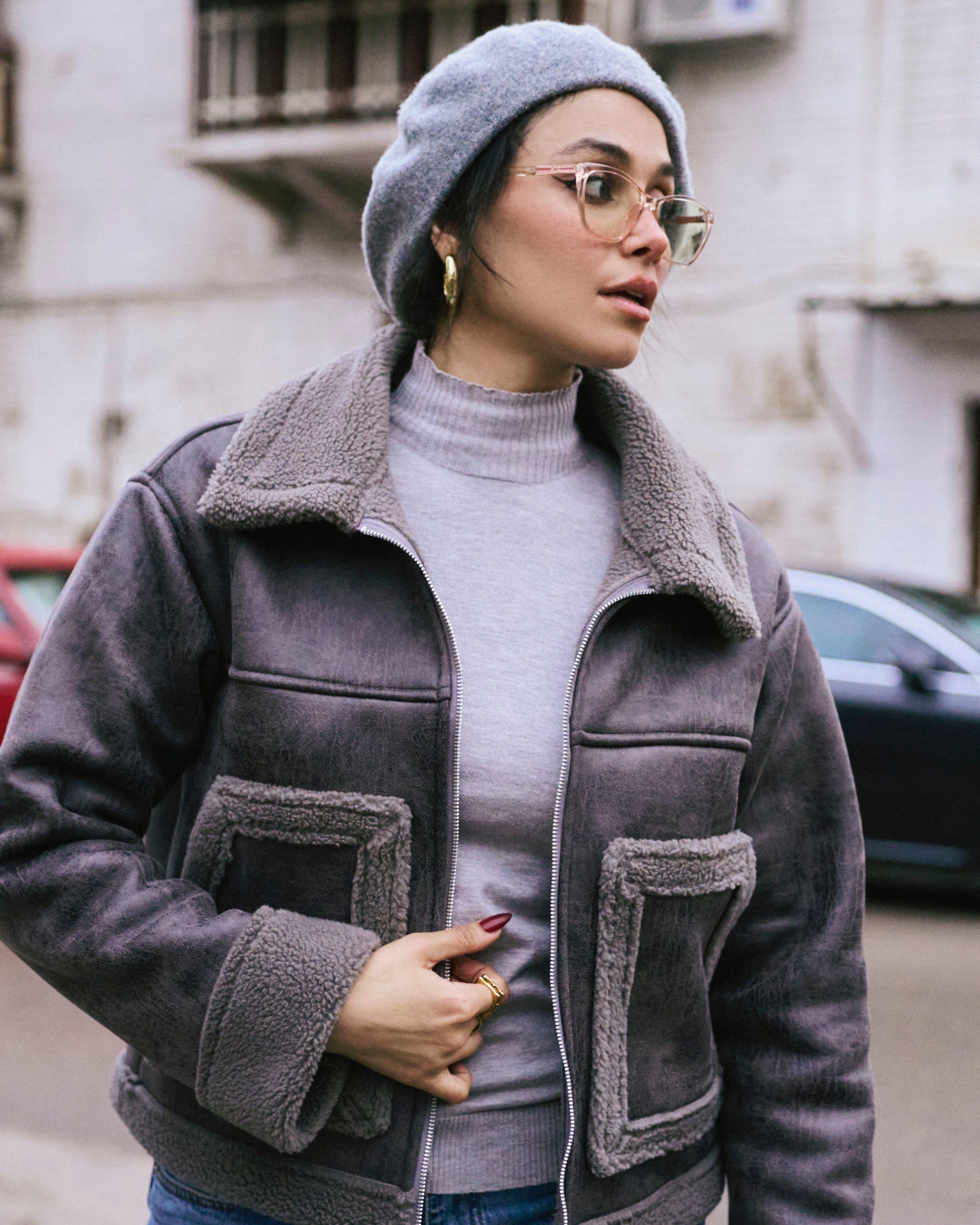 جاكيت جلد - مبطن (بجيبين)