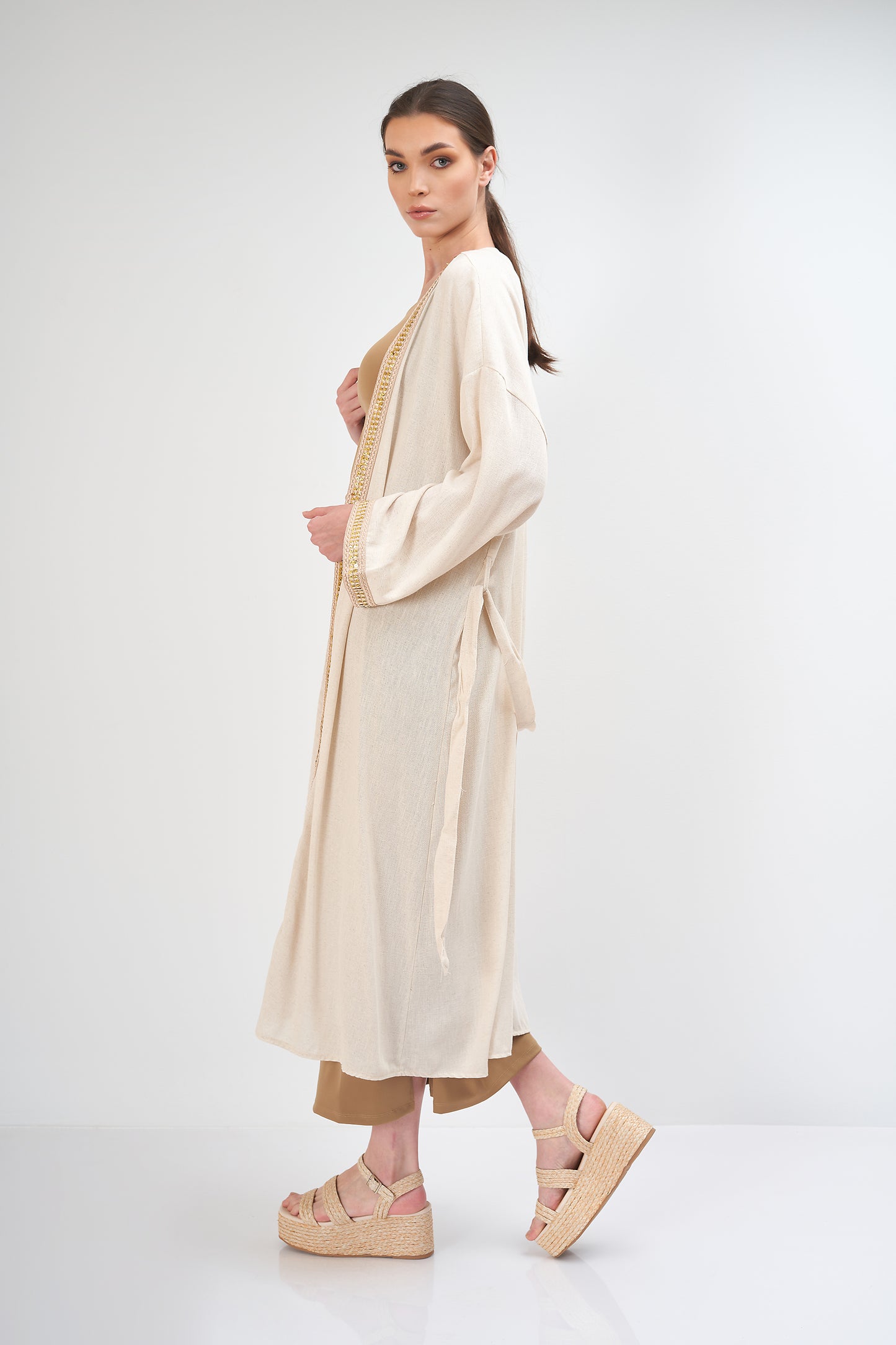 Linen kimono - (with a-gold line)