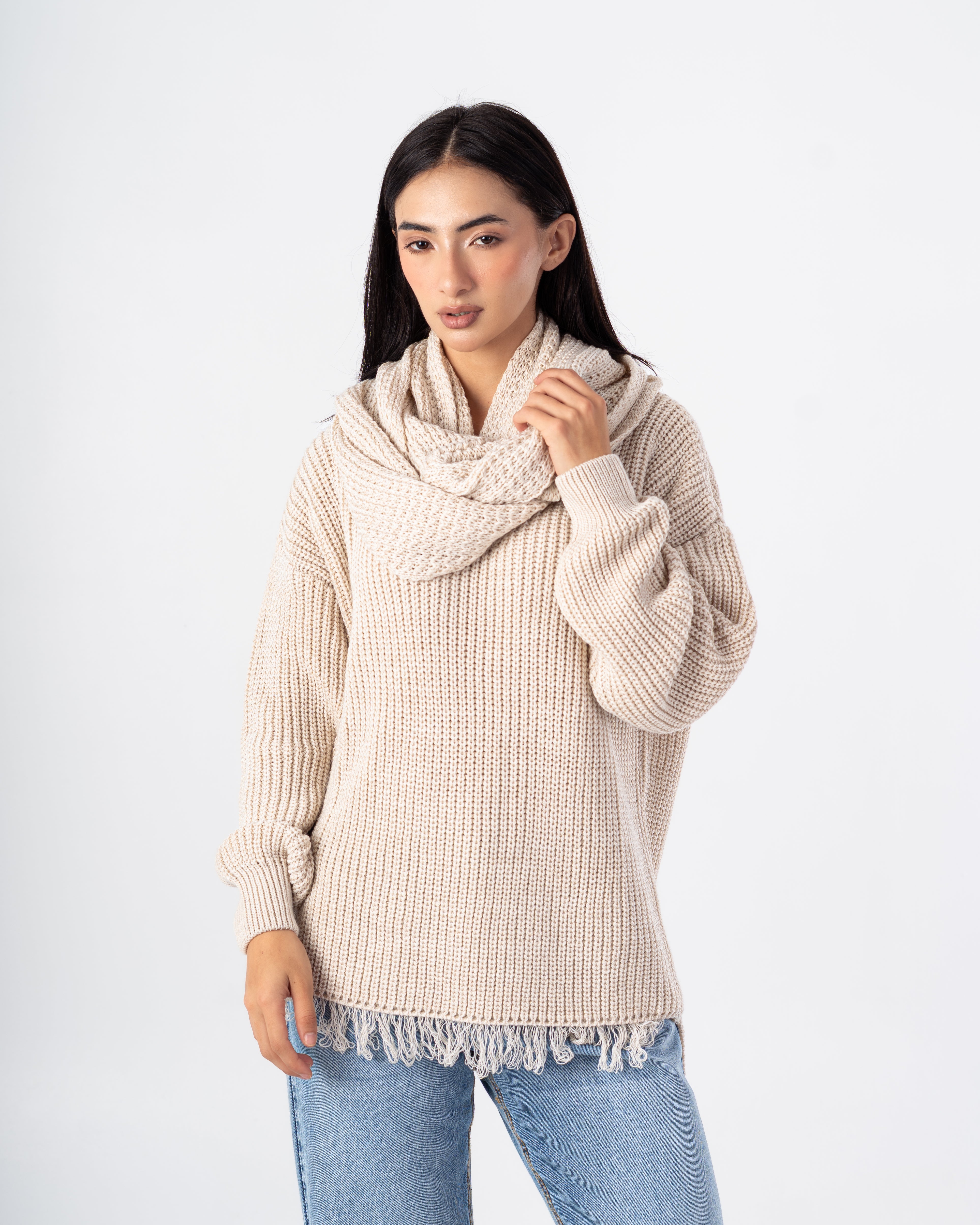 Knitwear Pullover – Plain With Scarf