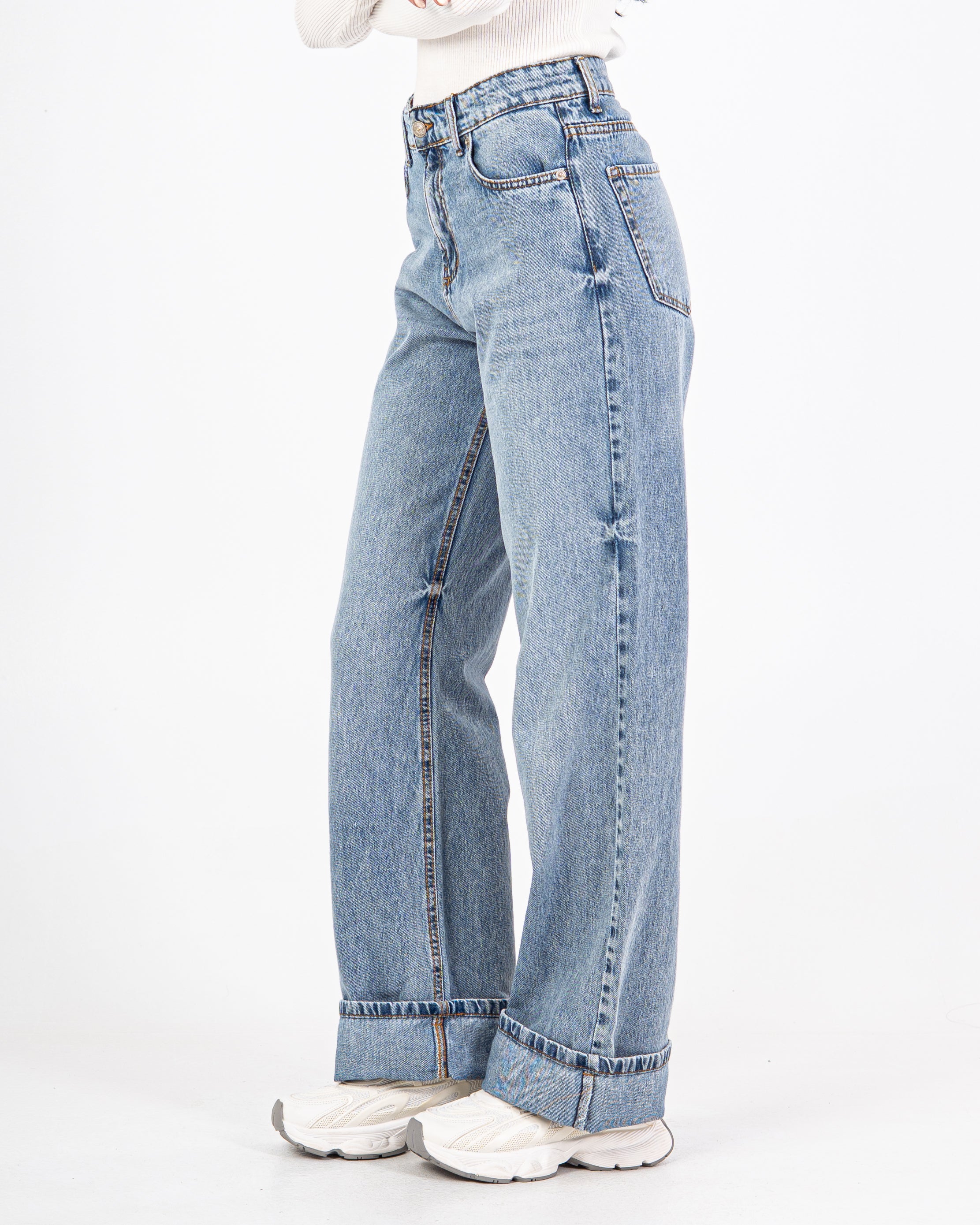 بنطلون جينز سادة (واسع الساق)