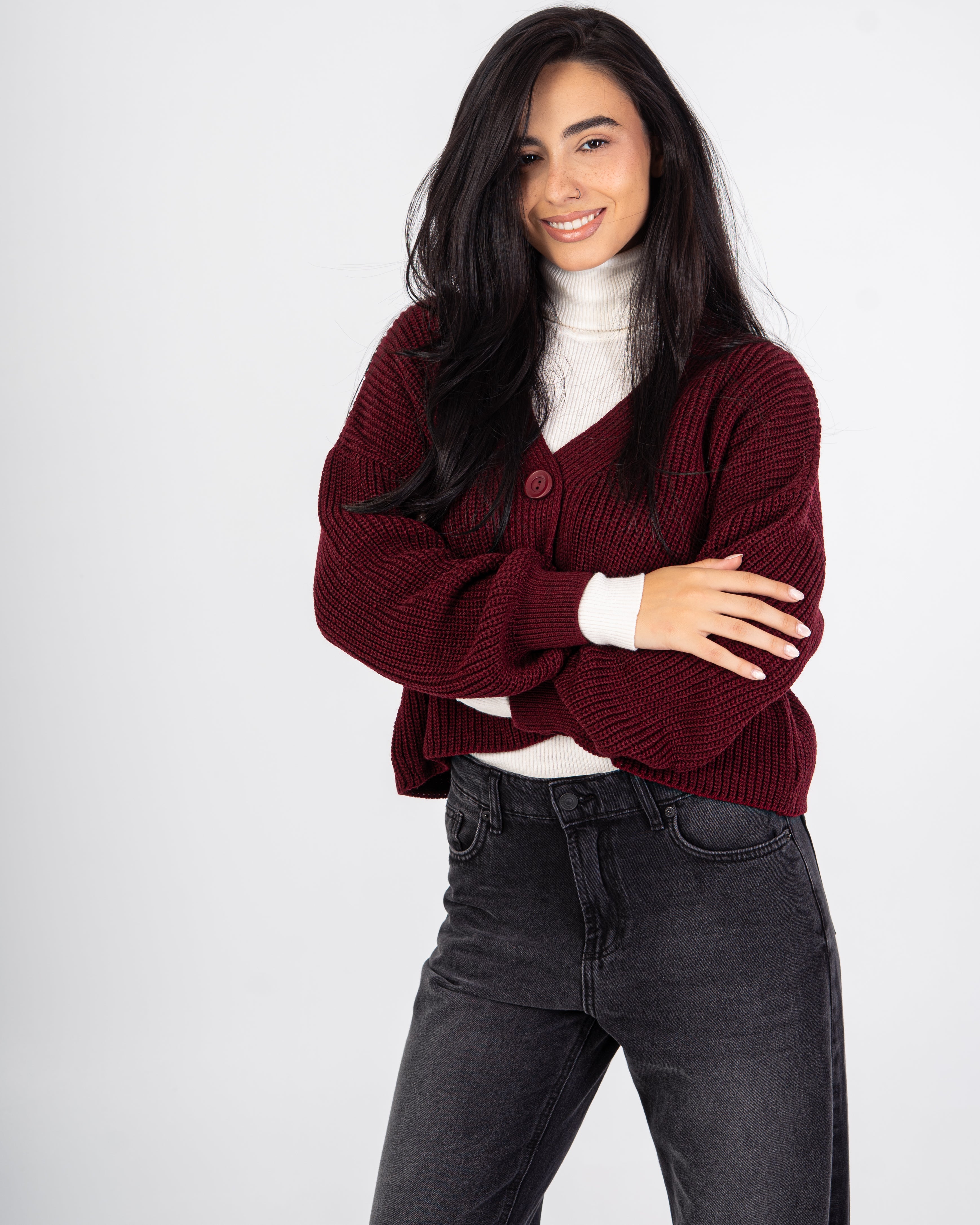 Short Knitwear Cardigan – Three Buttons