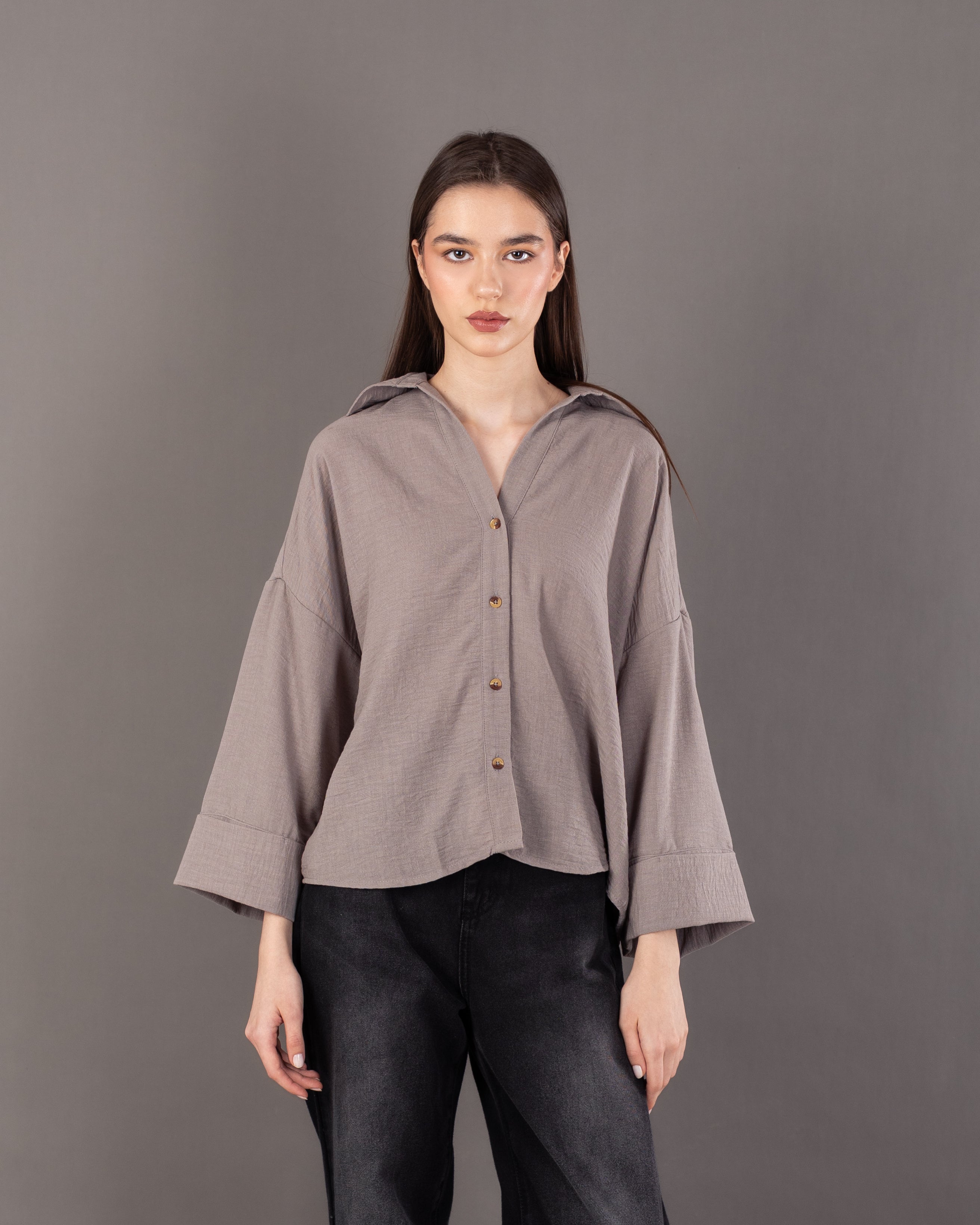 Plain Shirt With Chest Pocket – Wide Sleeves