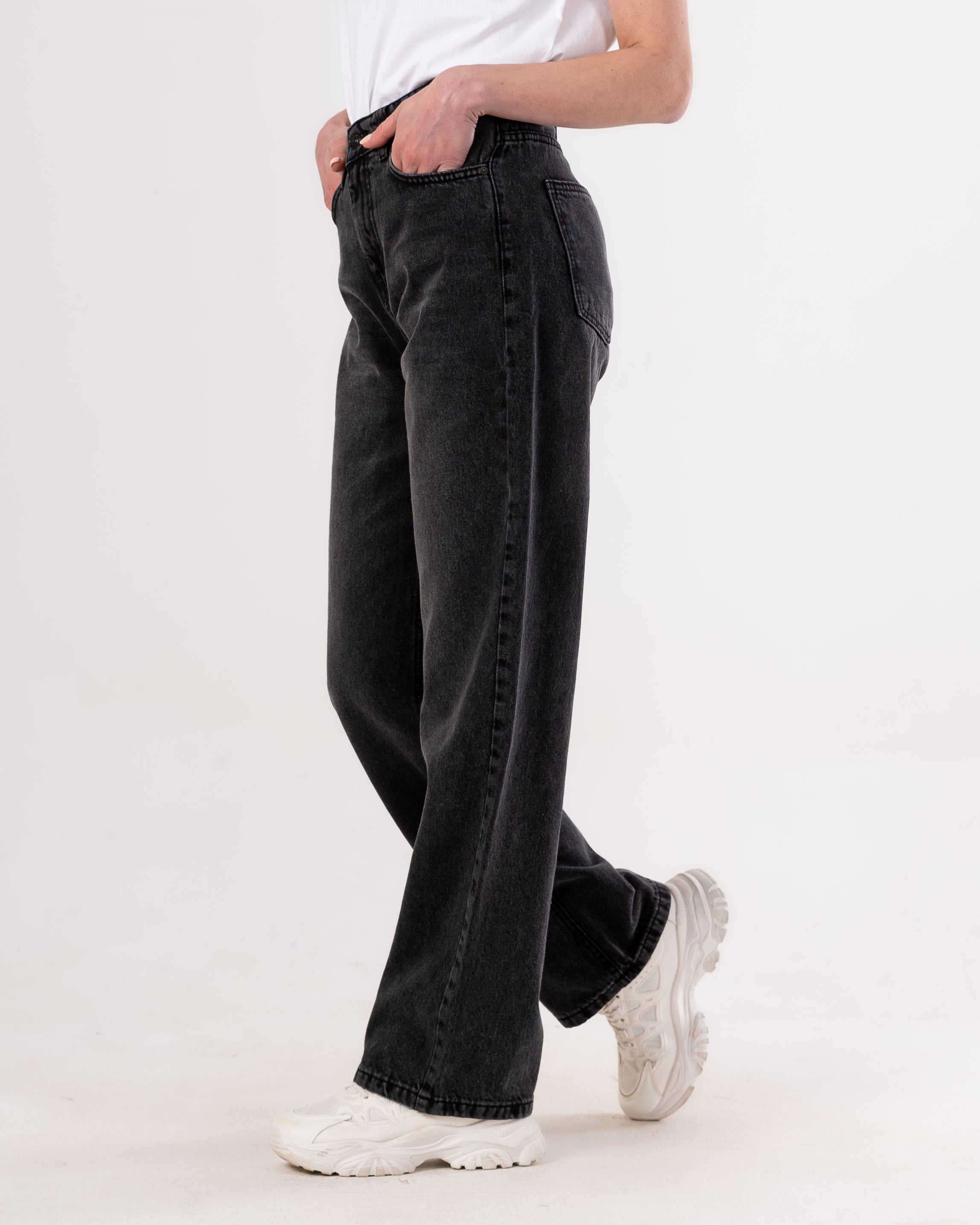 Straight Fit - Denim Trouser
