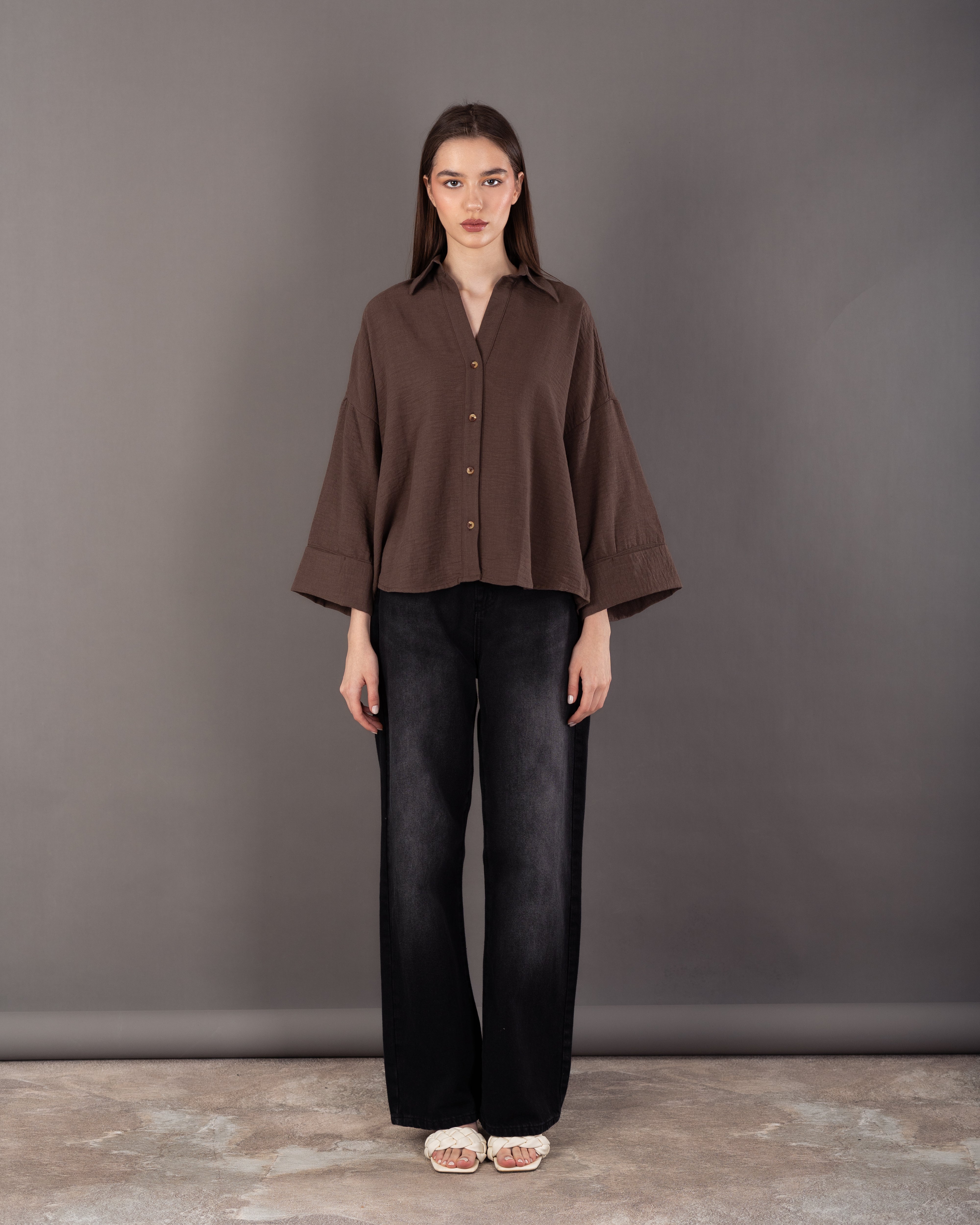 Plain Shirt With Chest Pocket – Wide Sleeves