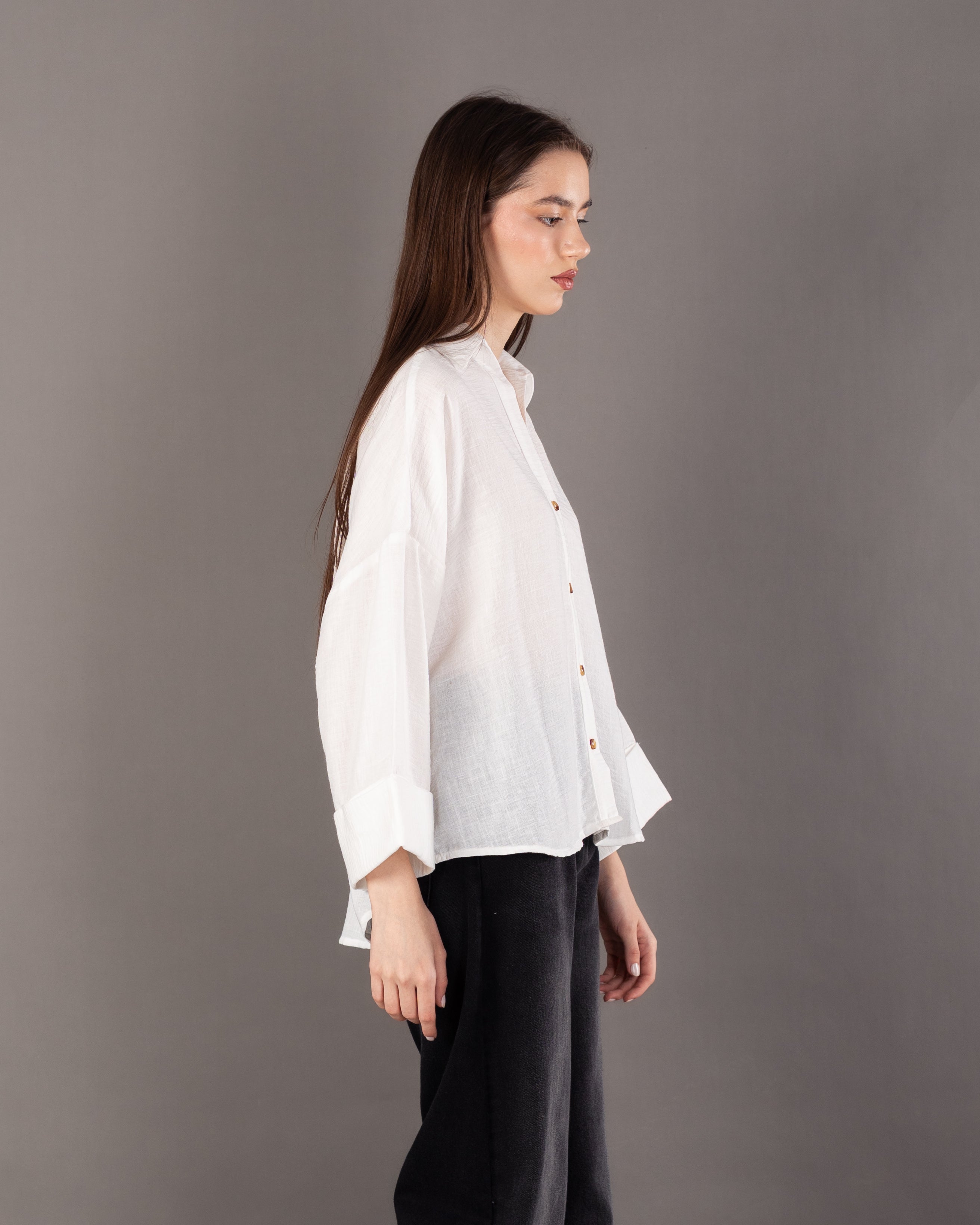 Plain Shirt With Chest Pocket – Wide Sleeves