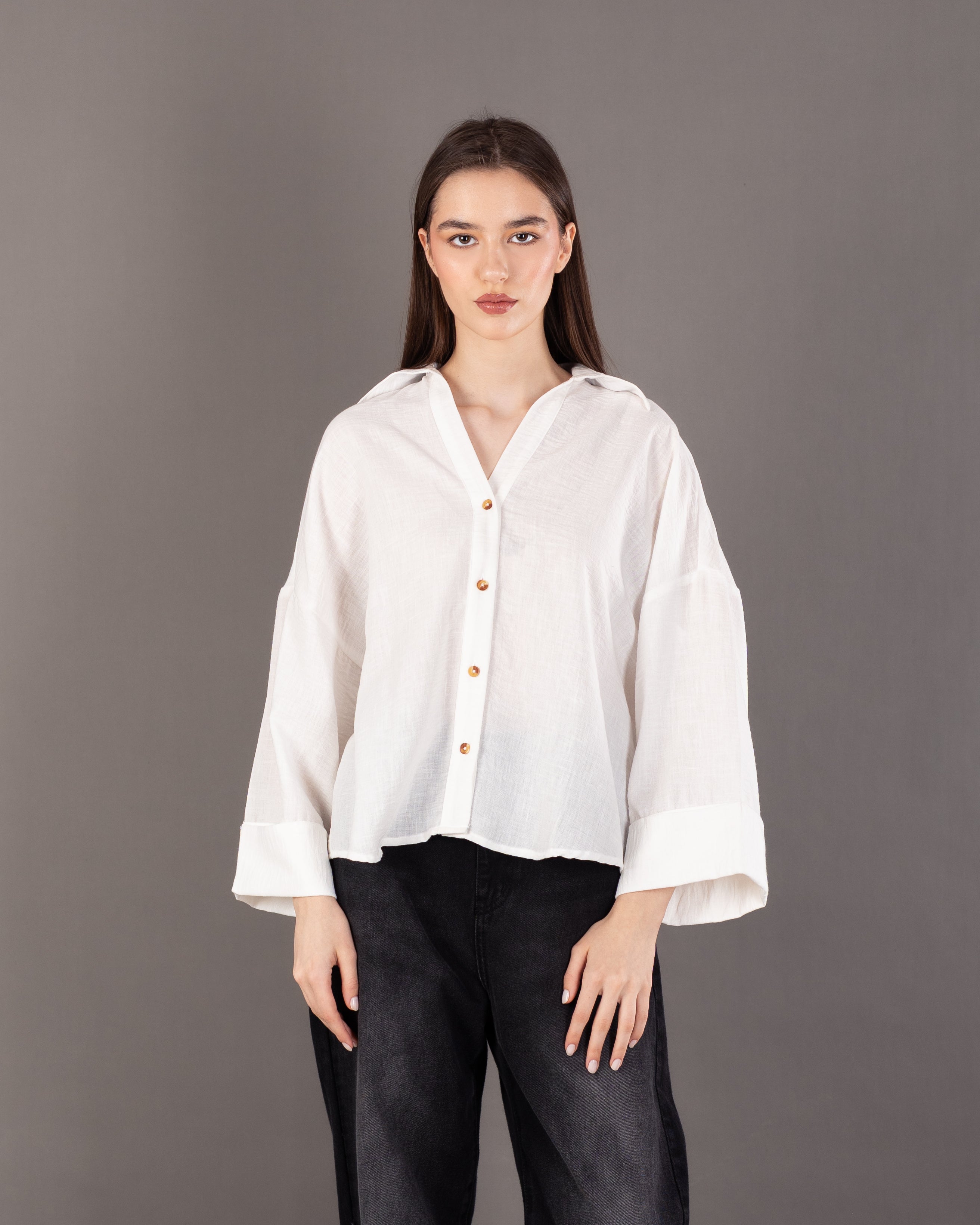 Plain Shirt With Chest Pocket – Wide Sleeves