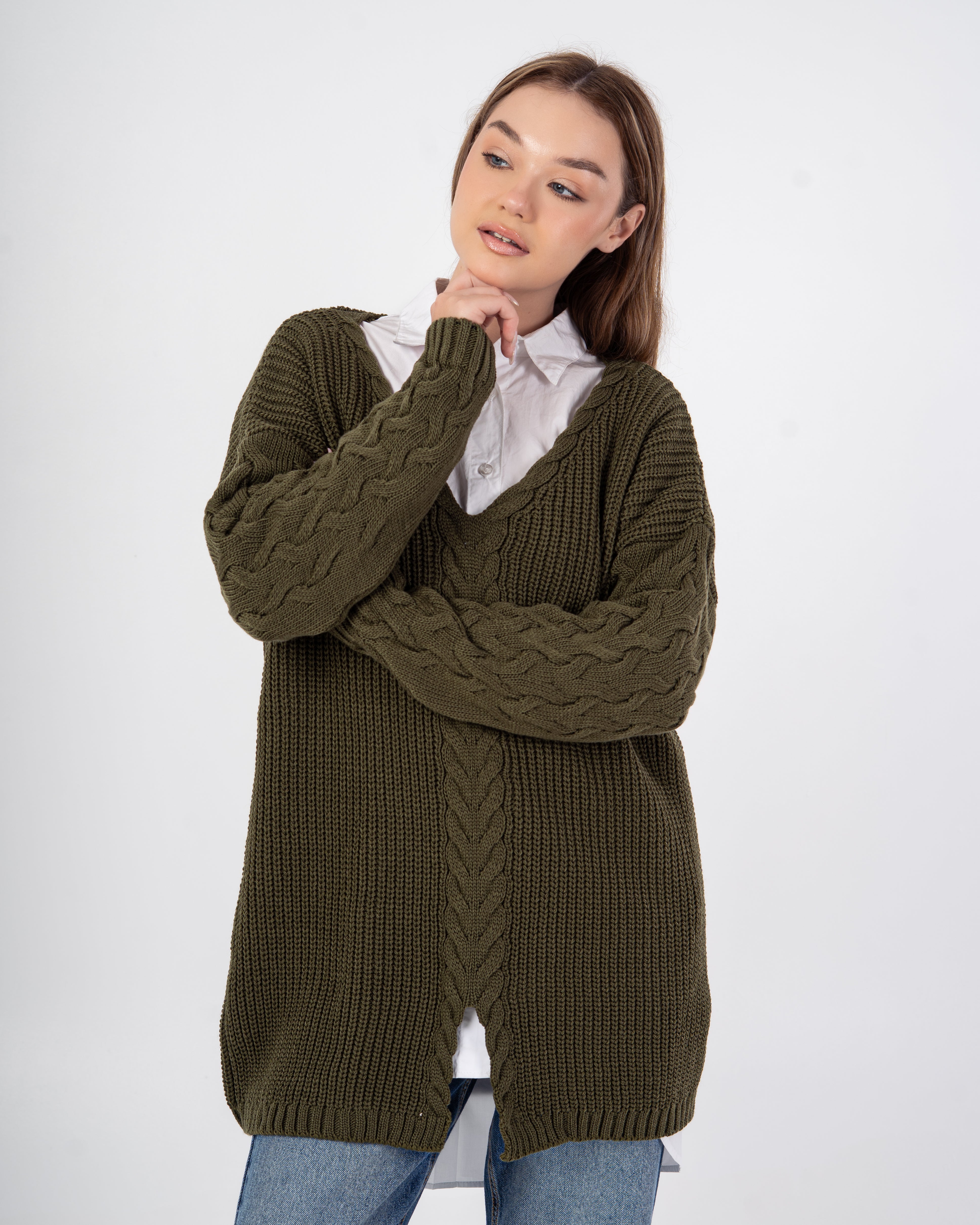 Knitwear Pullover – Long (Braided Pattern)