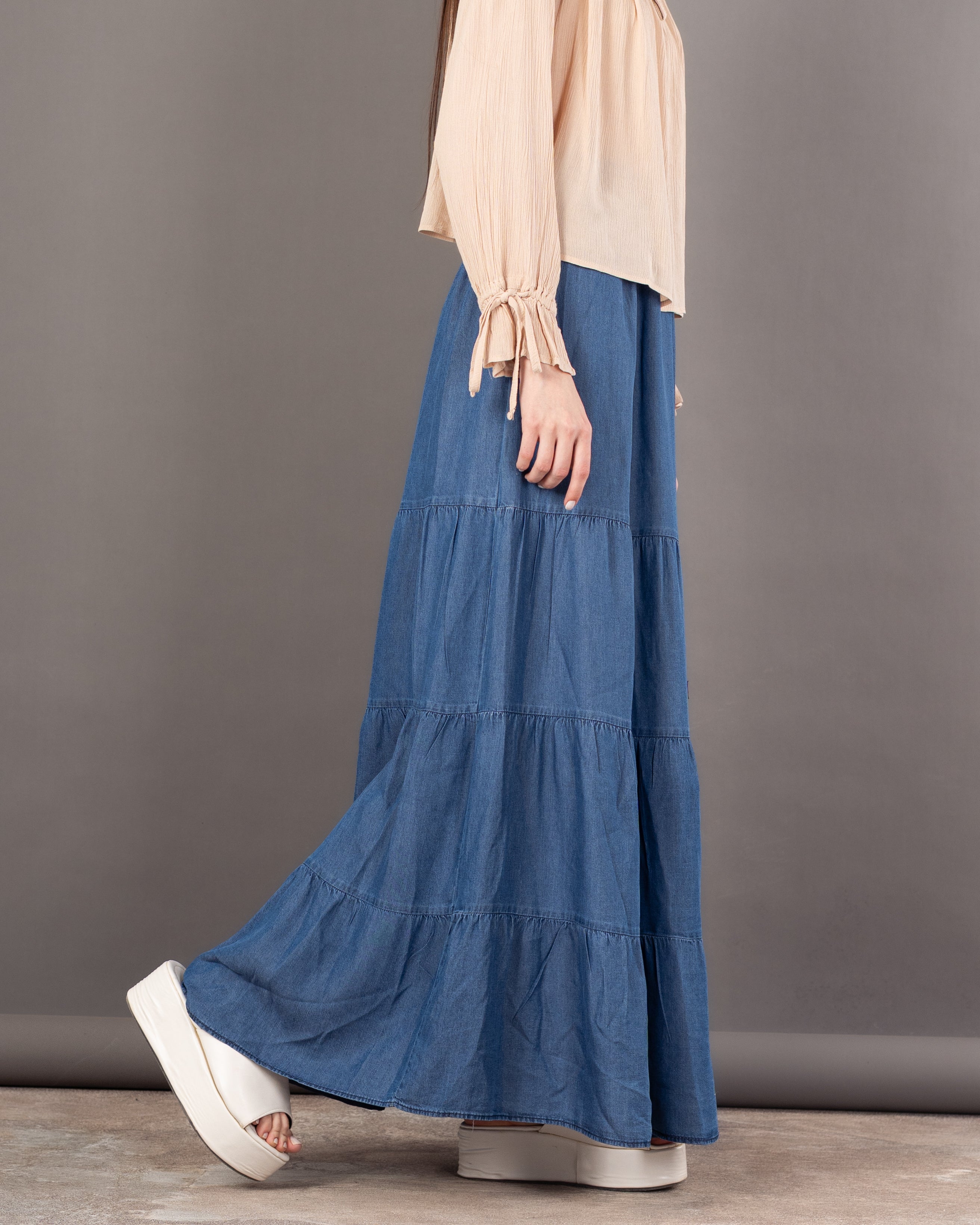 Plain Wavy - Denim Skirt