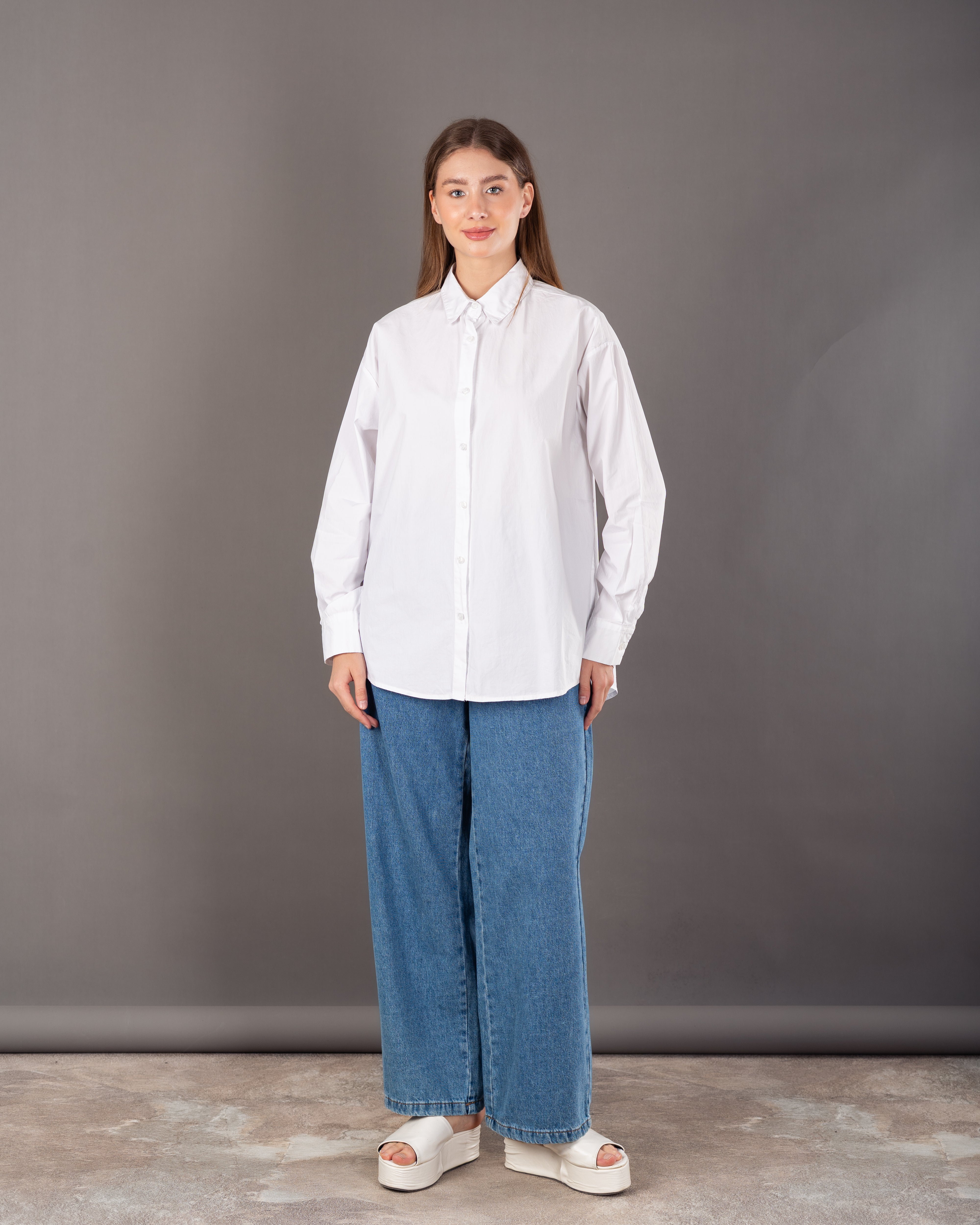 Long Plain Shirt - With Colored Buttons