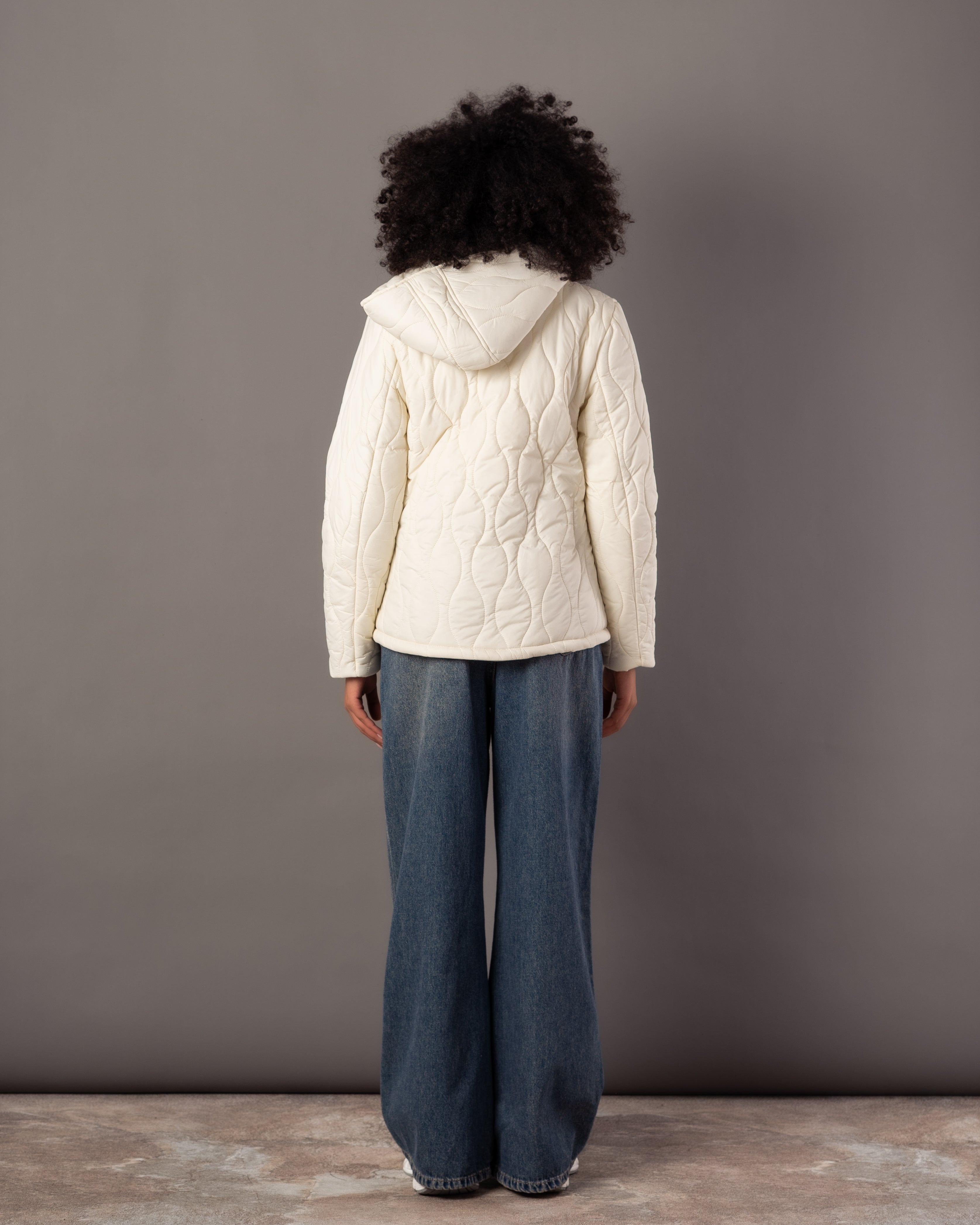 جاكيت مقاوم للماء - مزود بغطاء رأس (جيوب جانبية، أزرار صغيرة)