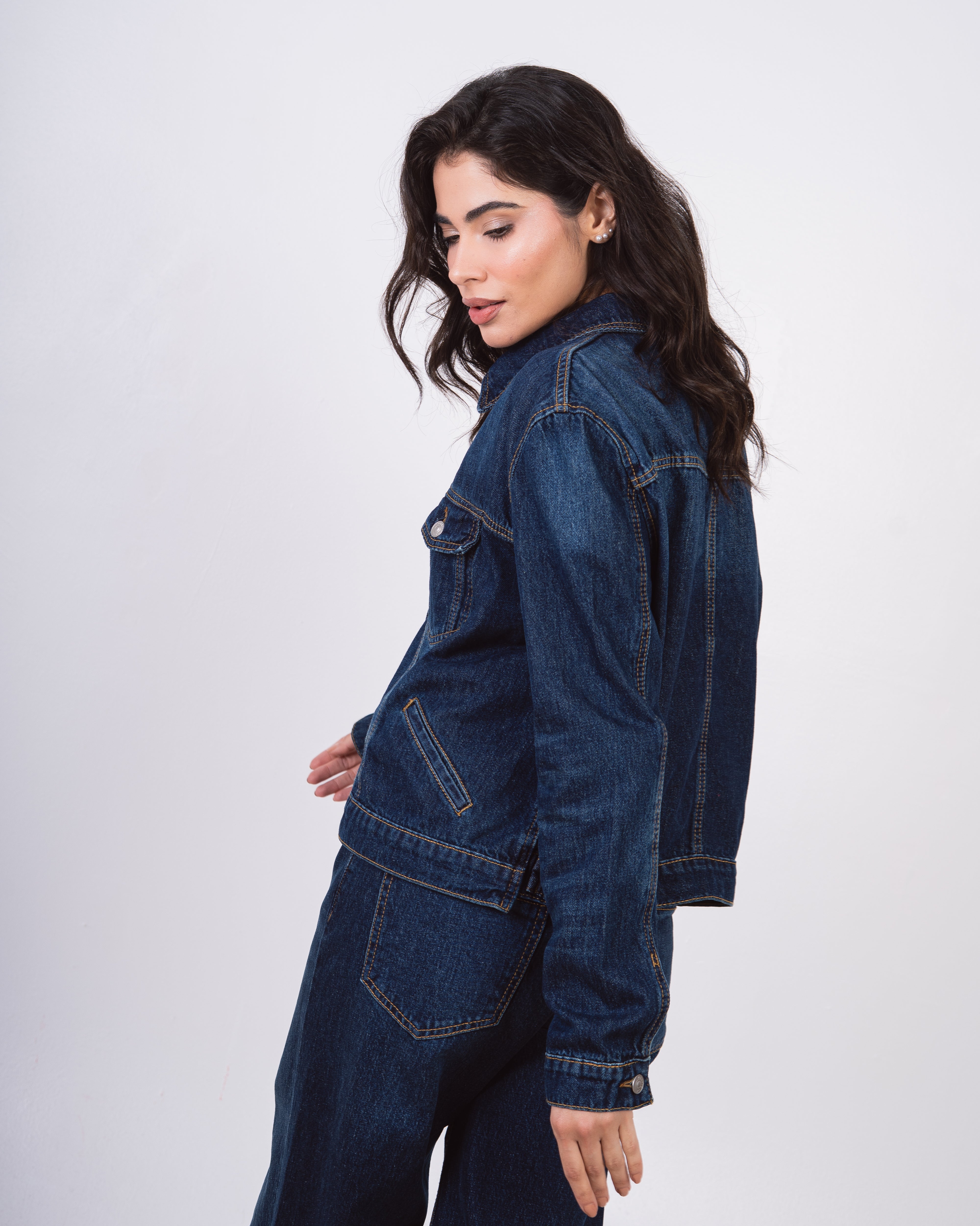 Short Jacket – Chest Pocket (Capsule Buttons)