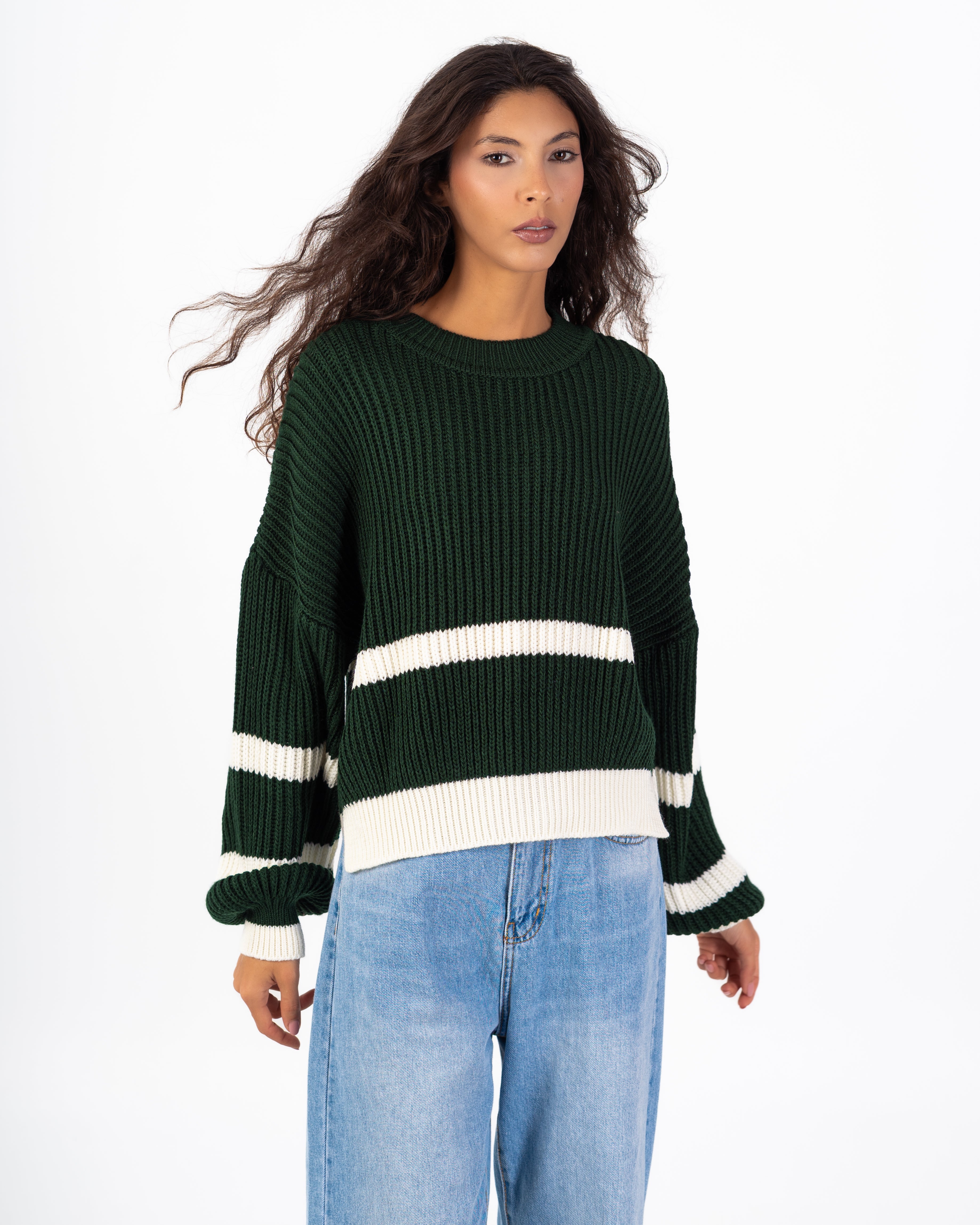 Knitwear Pullover – Sleeve Stripes (Round Neck)