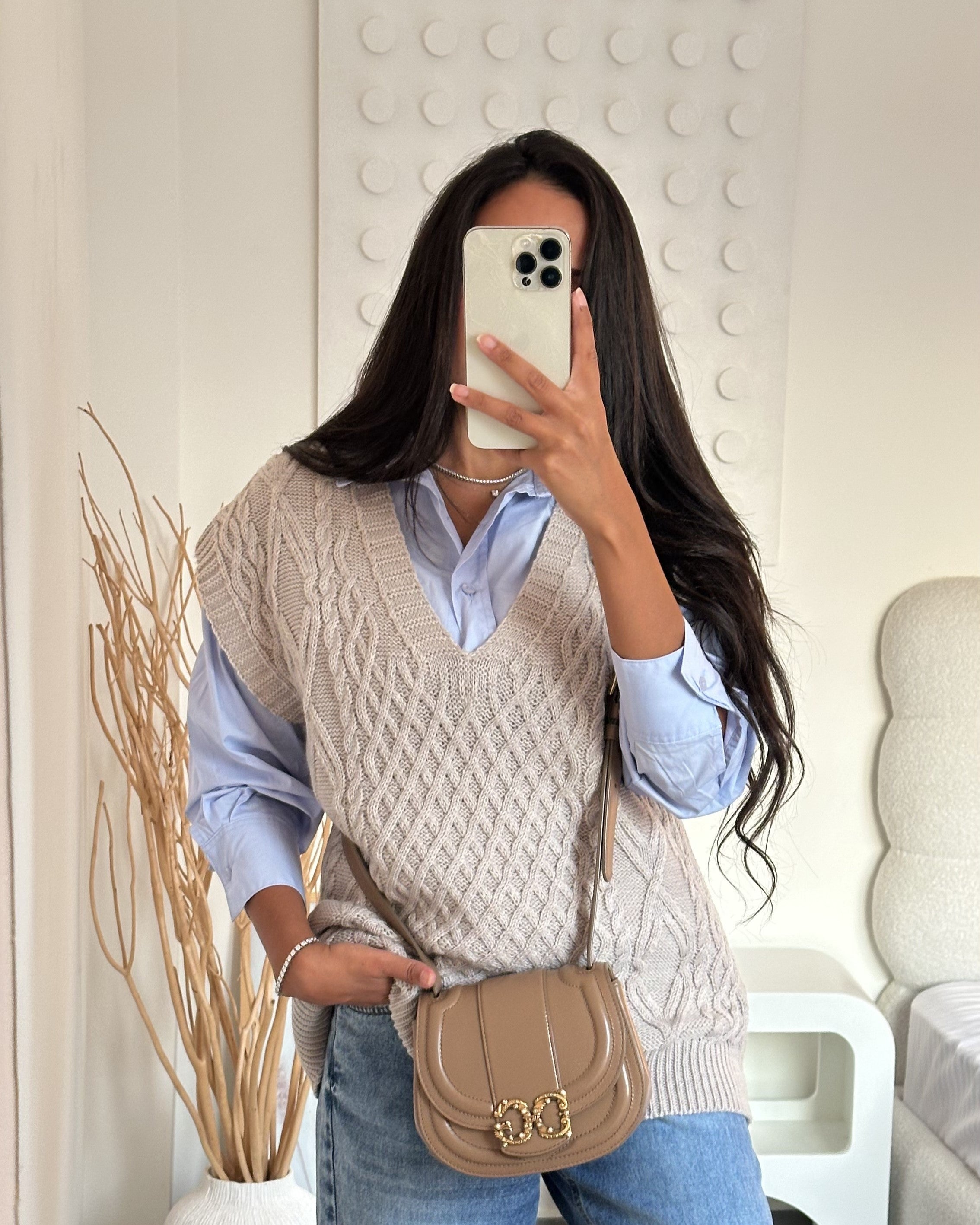 Knitwear Vest β Braided Pattern From Chest