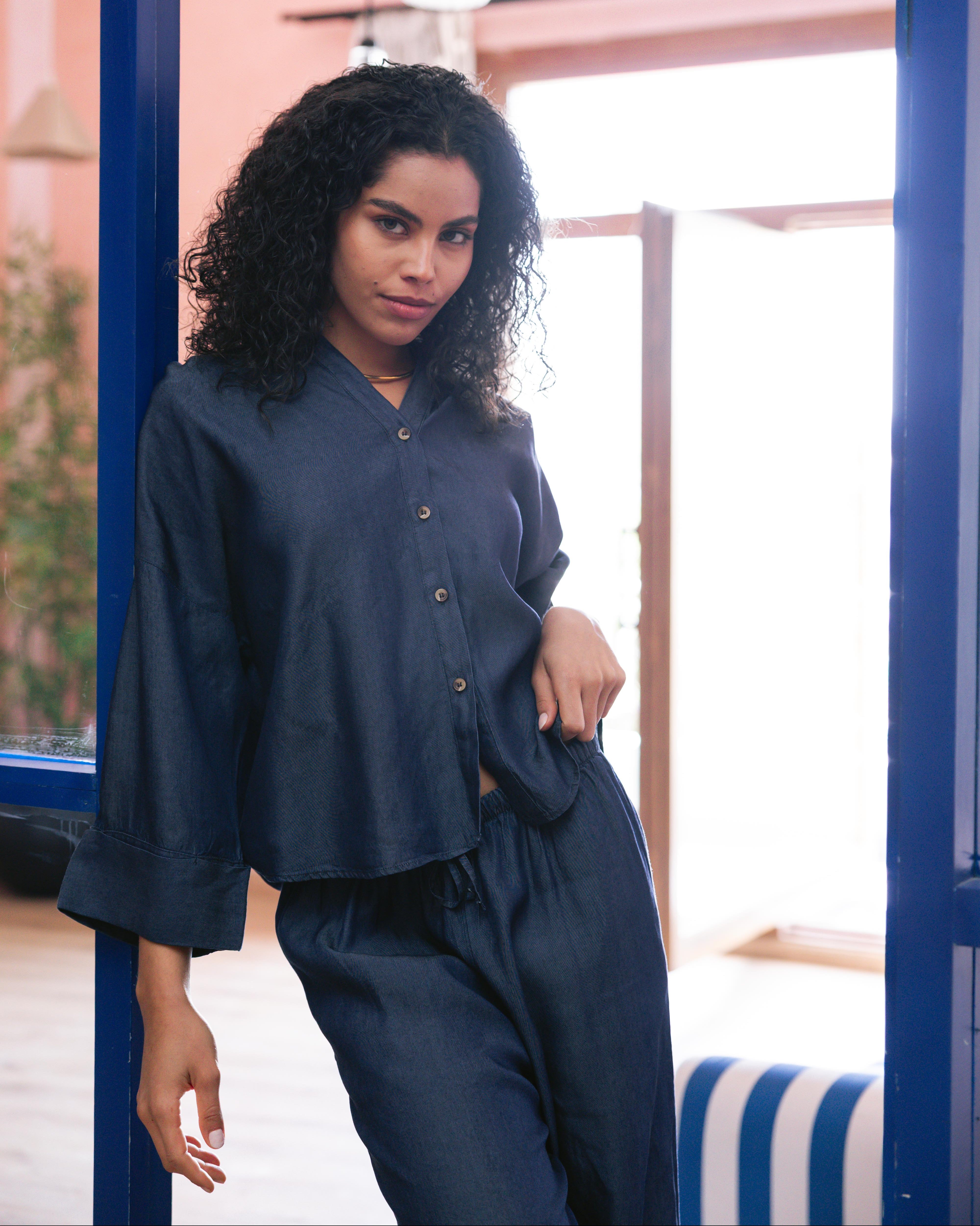 Oversized Shirt With - Wide Long Sleeves