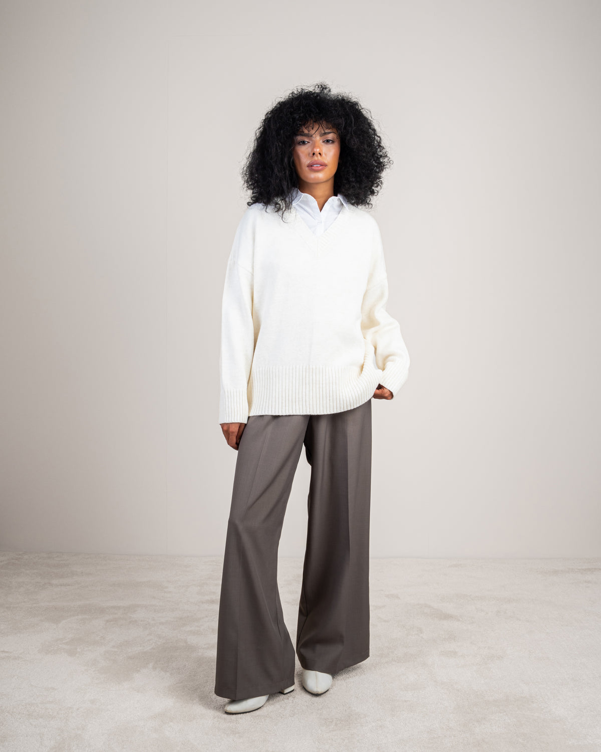 Plain V-Neck Knitwear Pullover