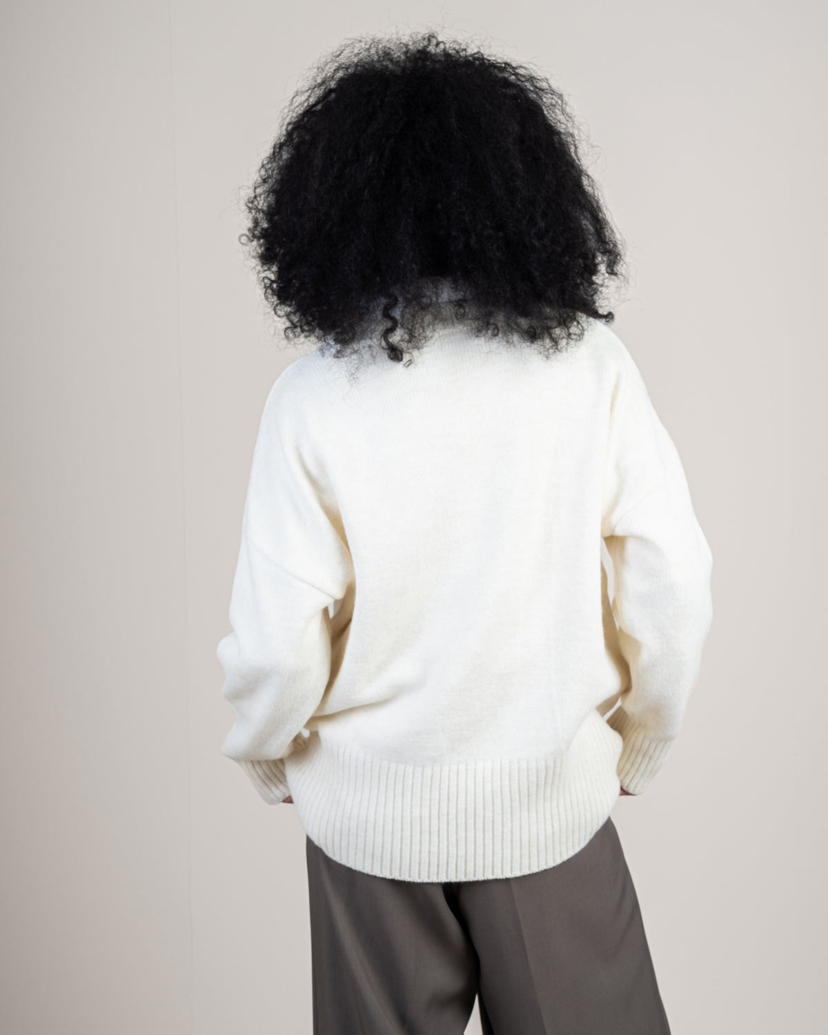 Plain V-Neck Knitwear Pullover
