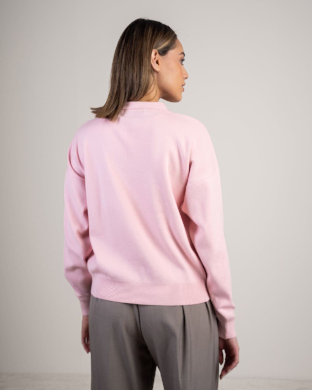 Minimal Collared Top