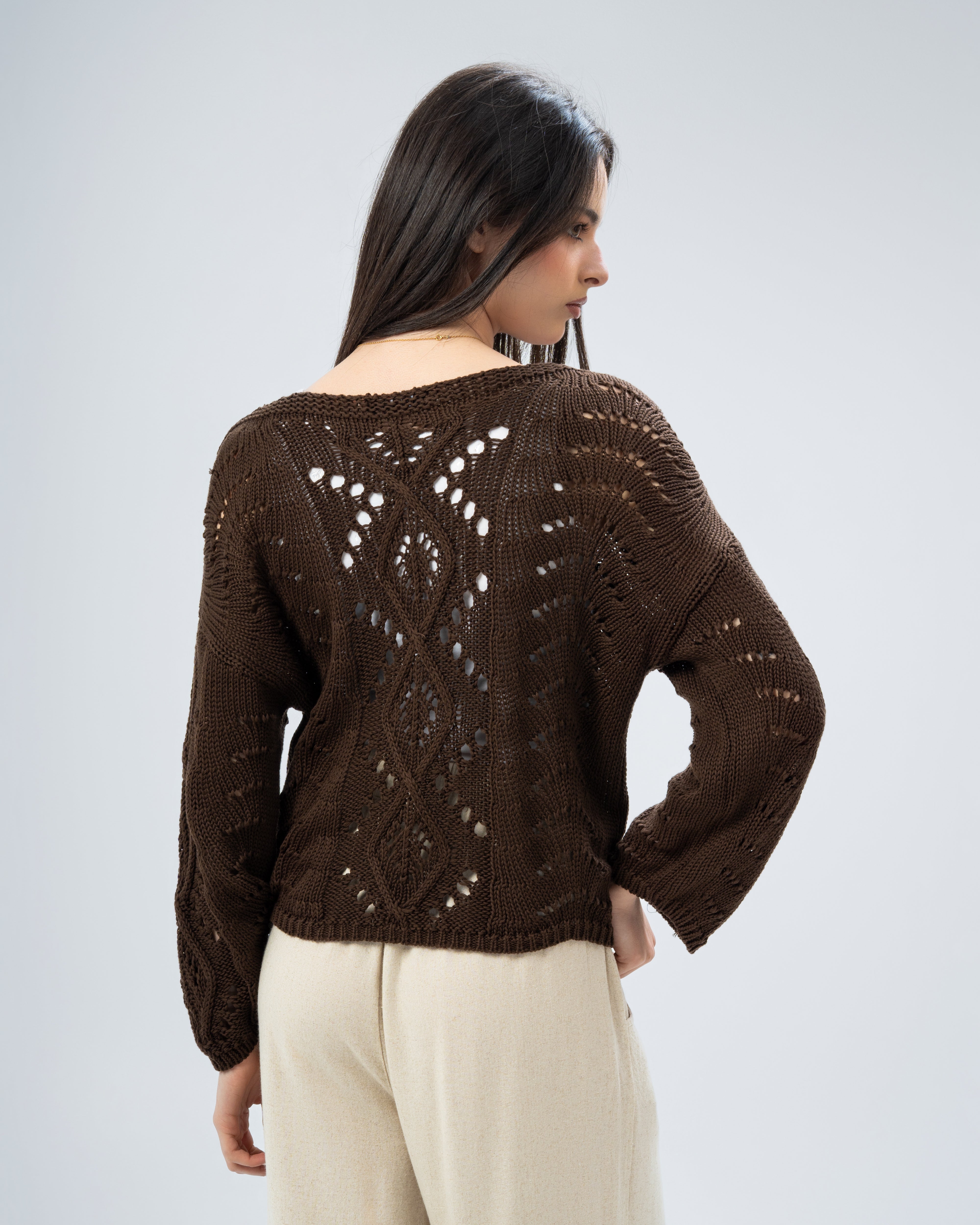 Knitwear with sleeves