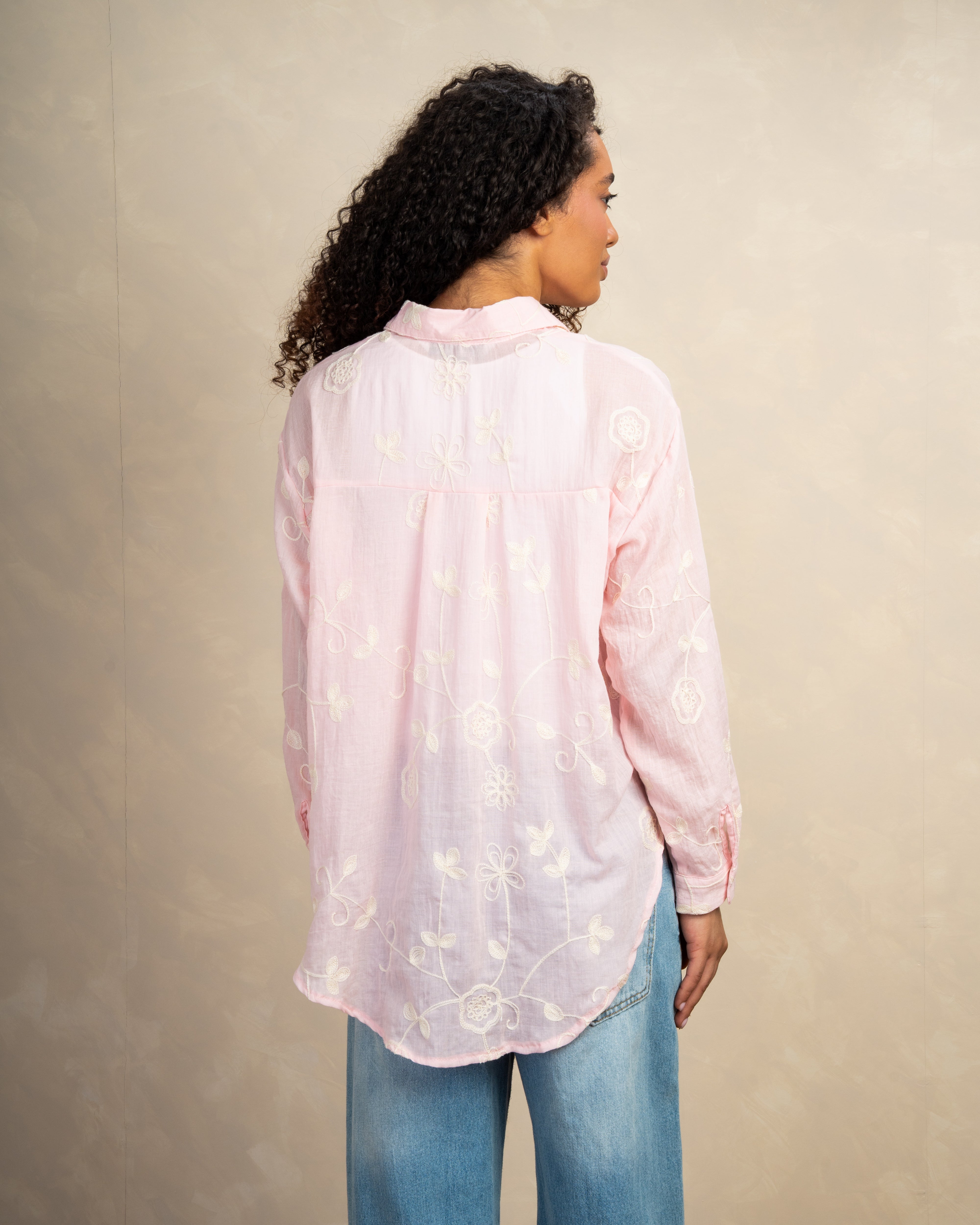 Long Shirt With Intertwined Floral Embroidery