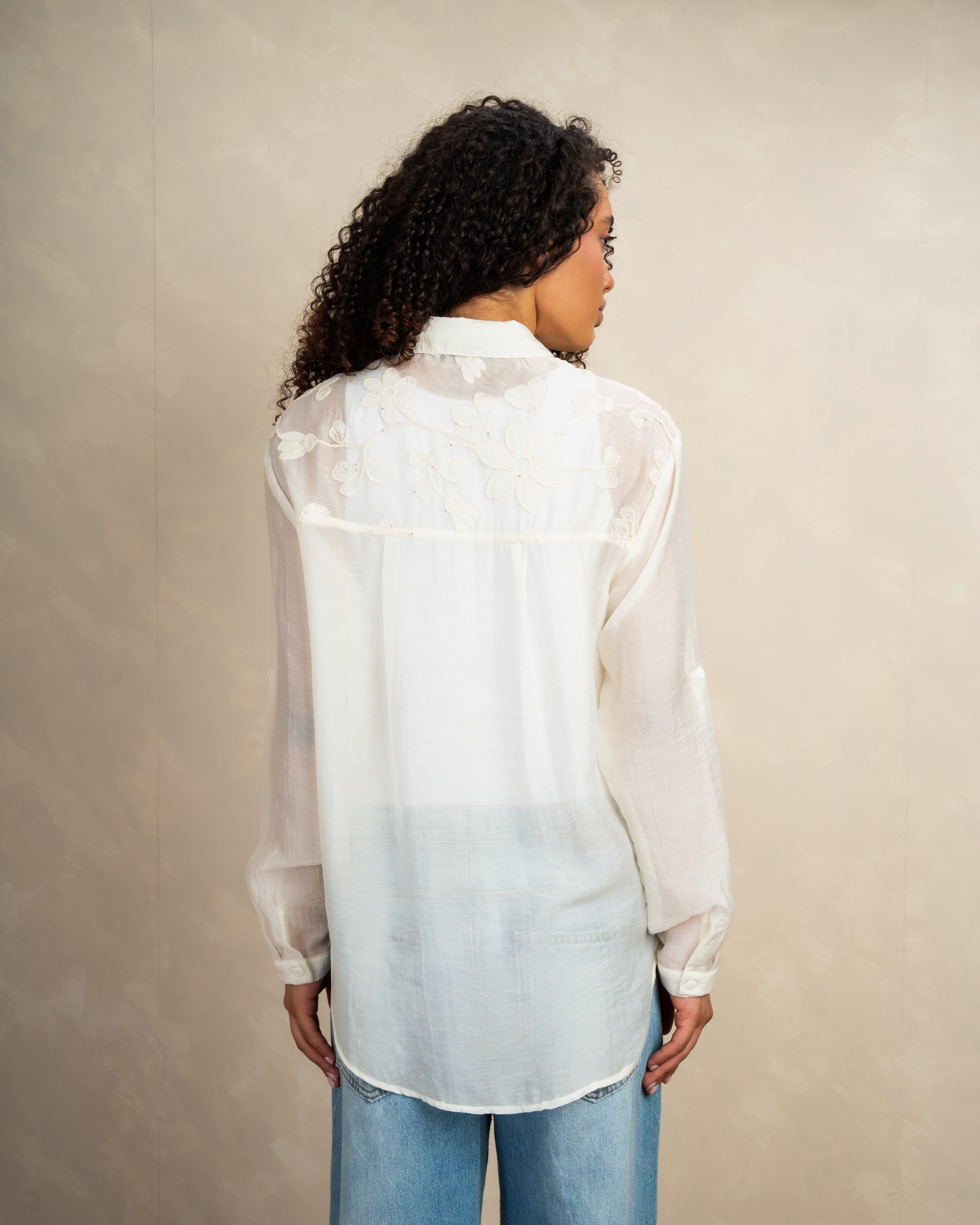 Long Shirt With Intertwined Floral Embroidery