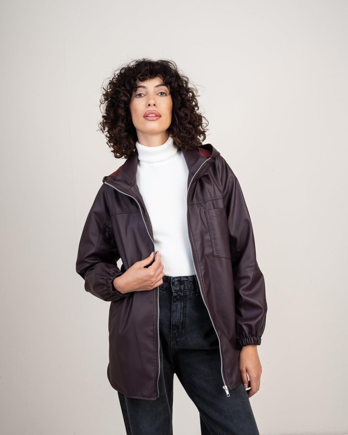 Leather jacket with a pocket on the side