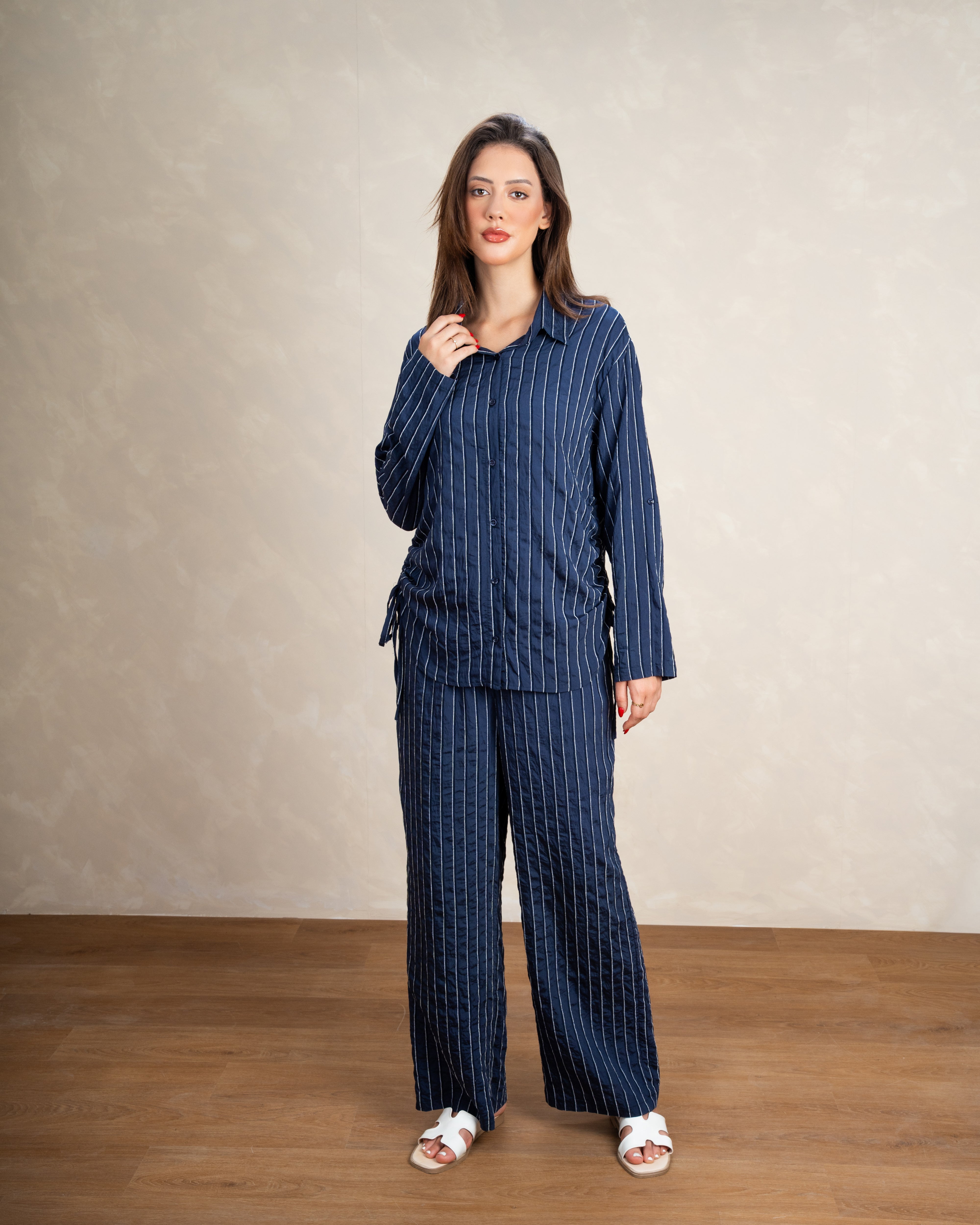 Vertical Striped Shirt With Subtle Color Line