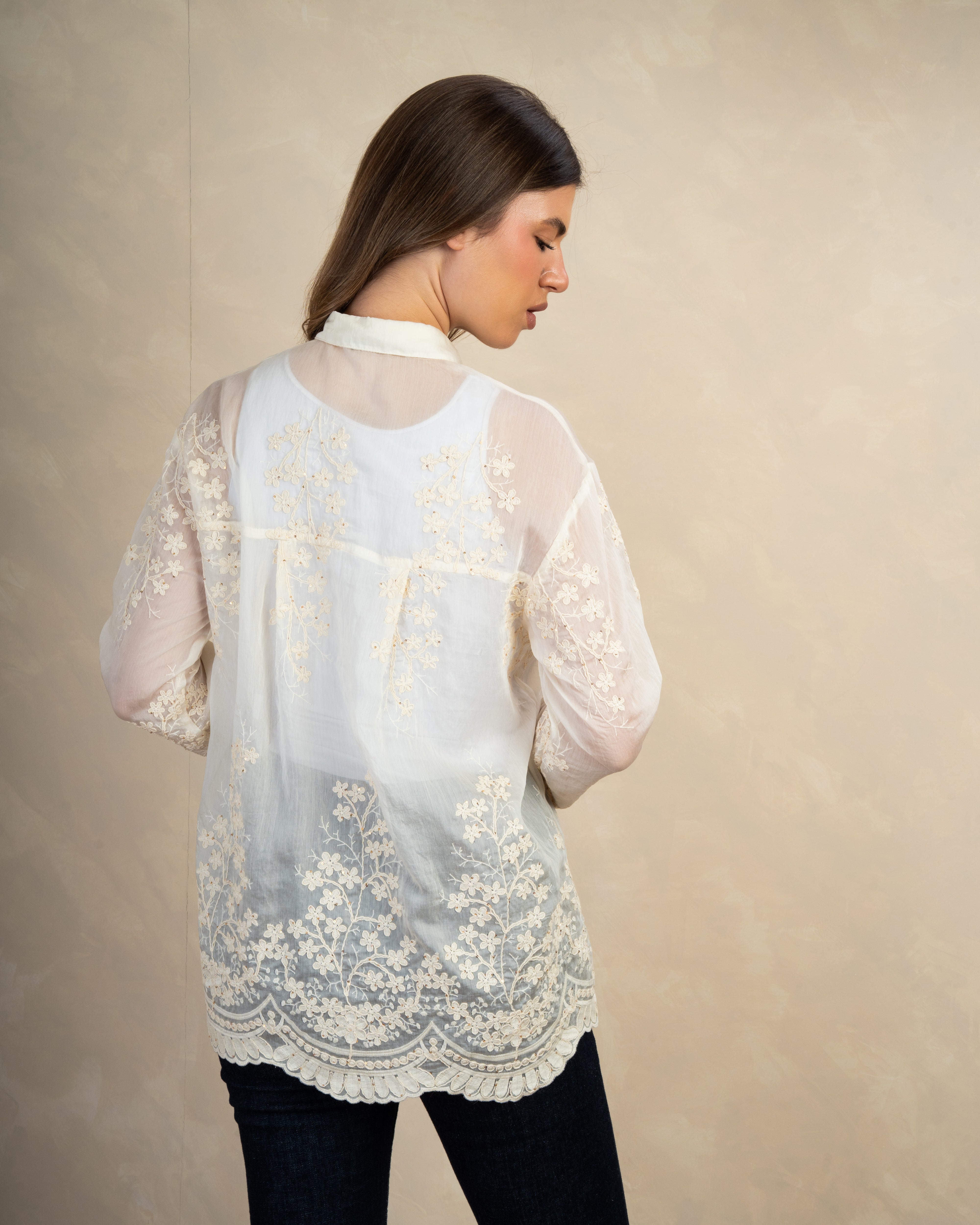 Long Shirt With Floral Waist Embroidery