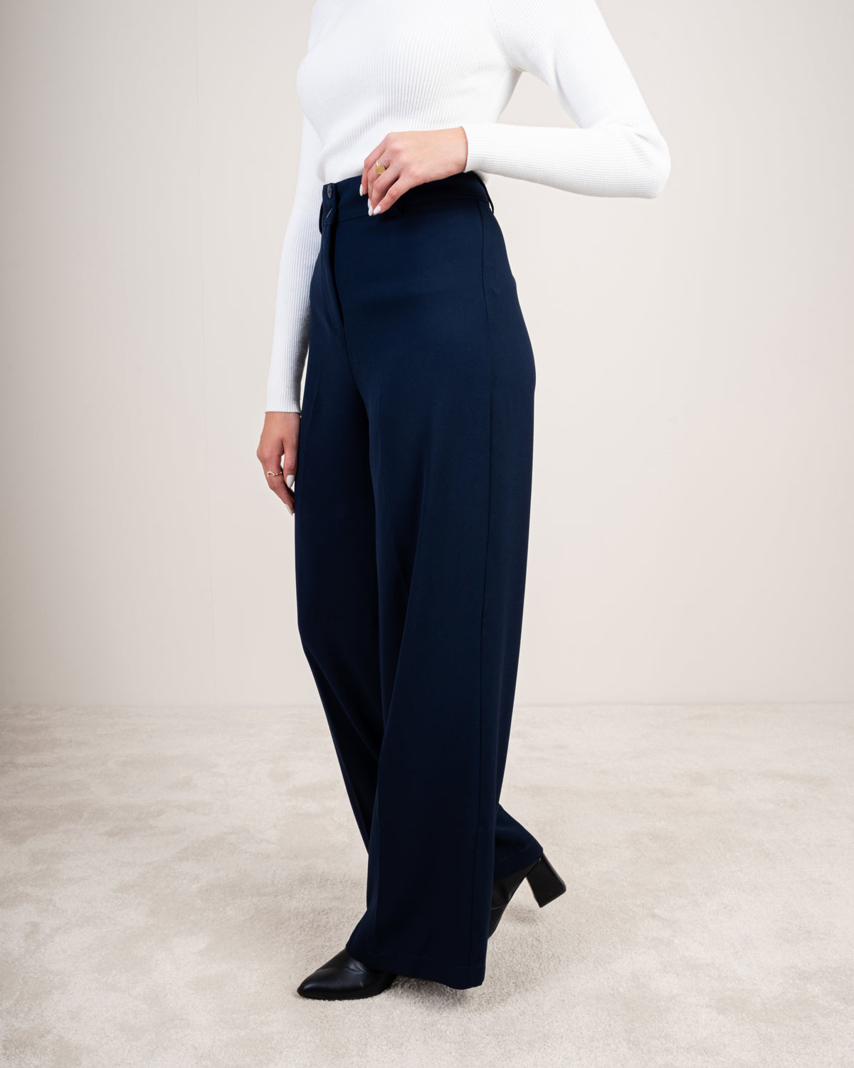 Plain wide-leg Pants