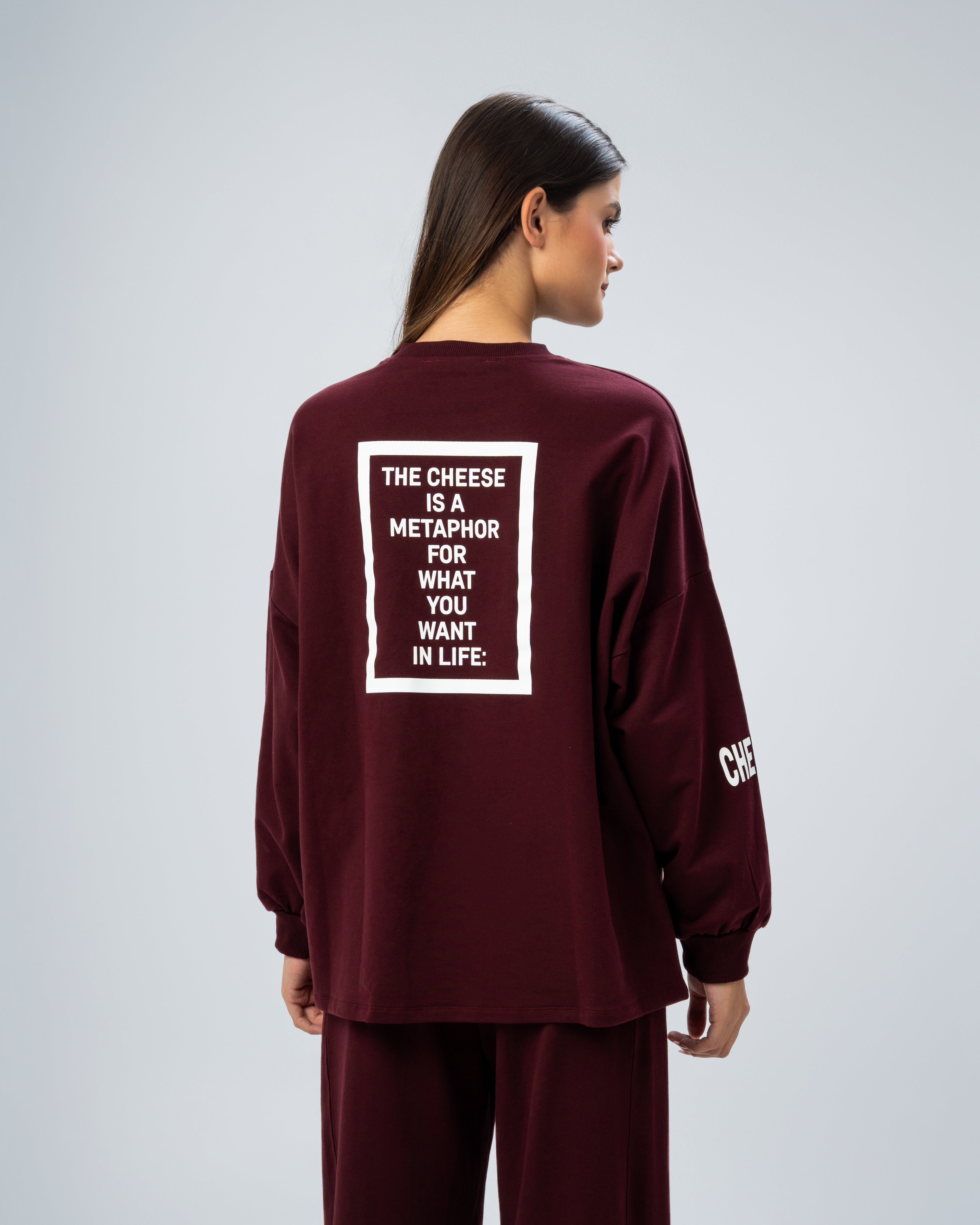 Sweatshirt with print on the back