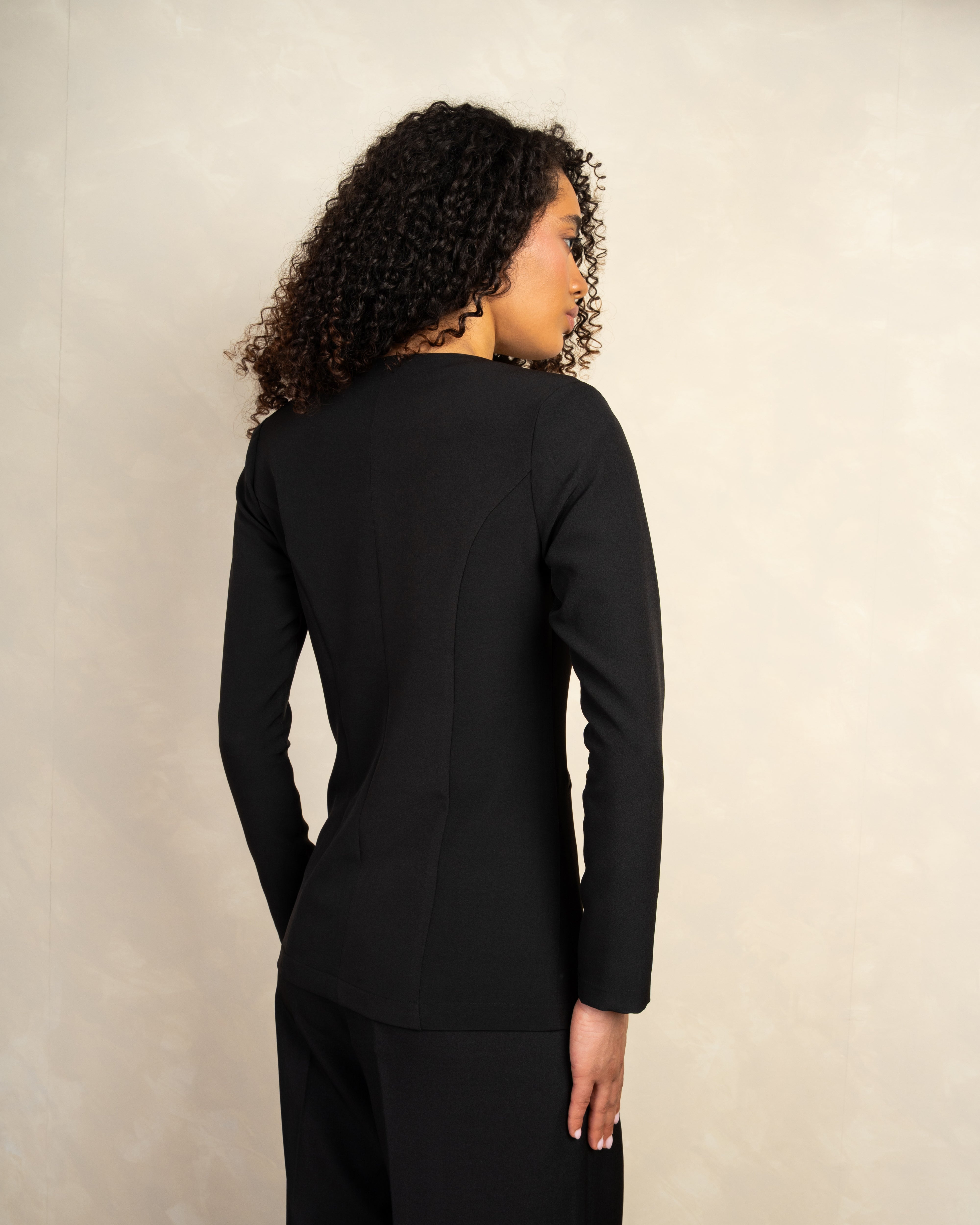 Long Plain Blazer With Button