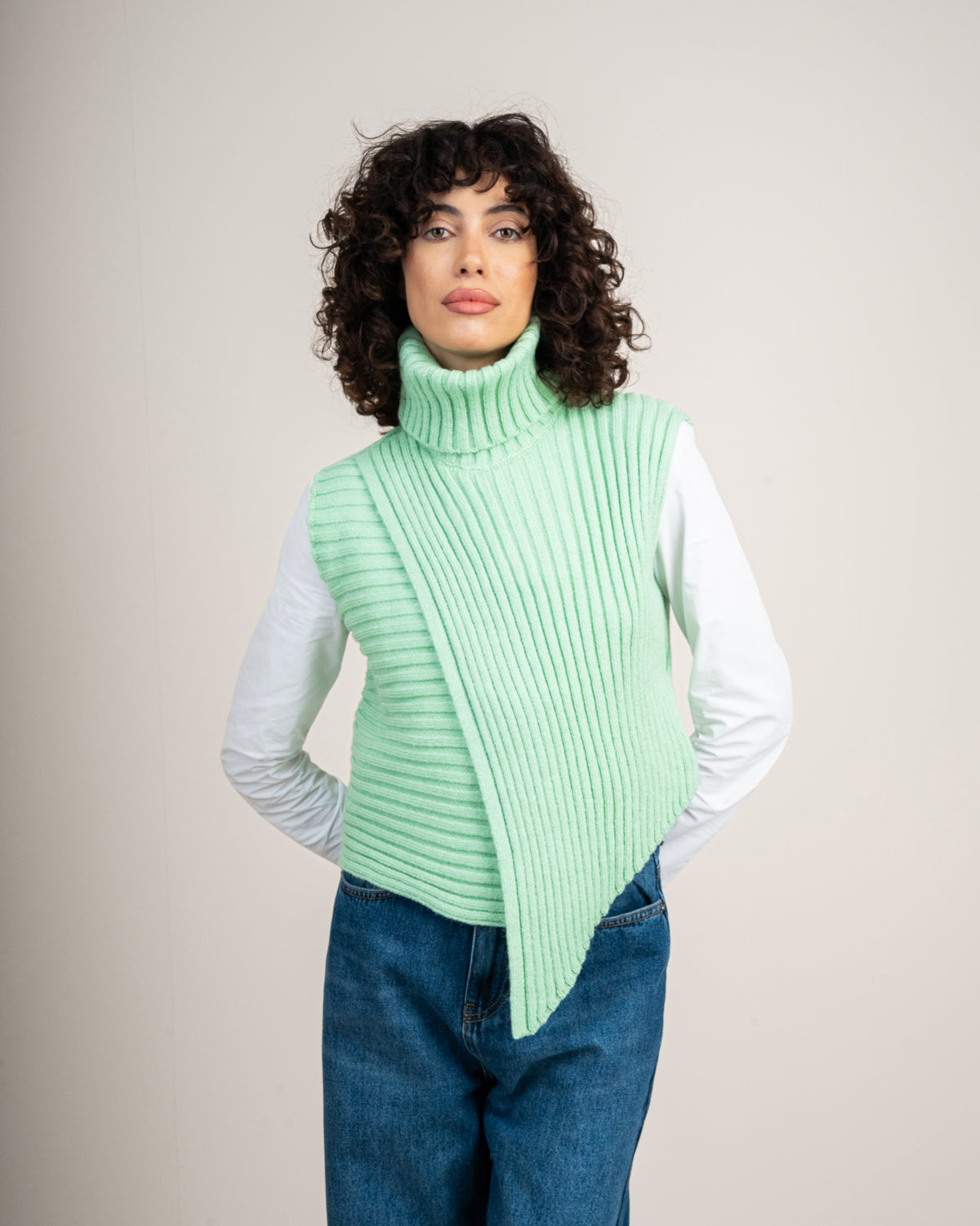 Knitted vest with a neckline