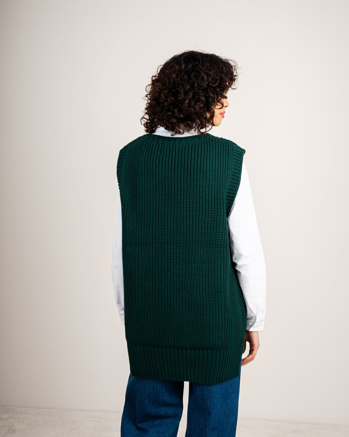 Side-open knit vest