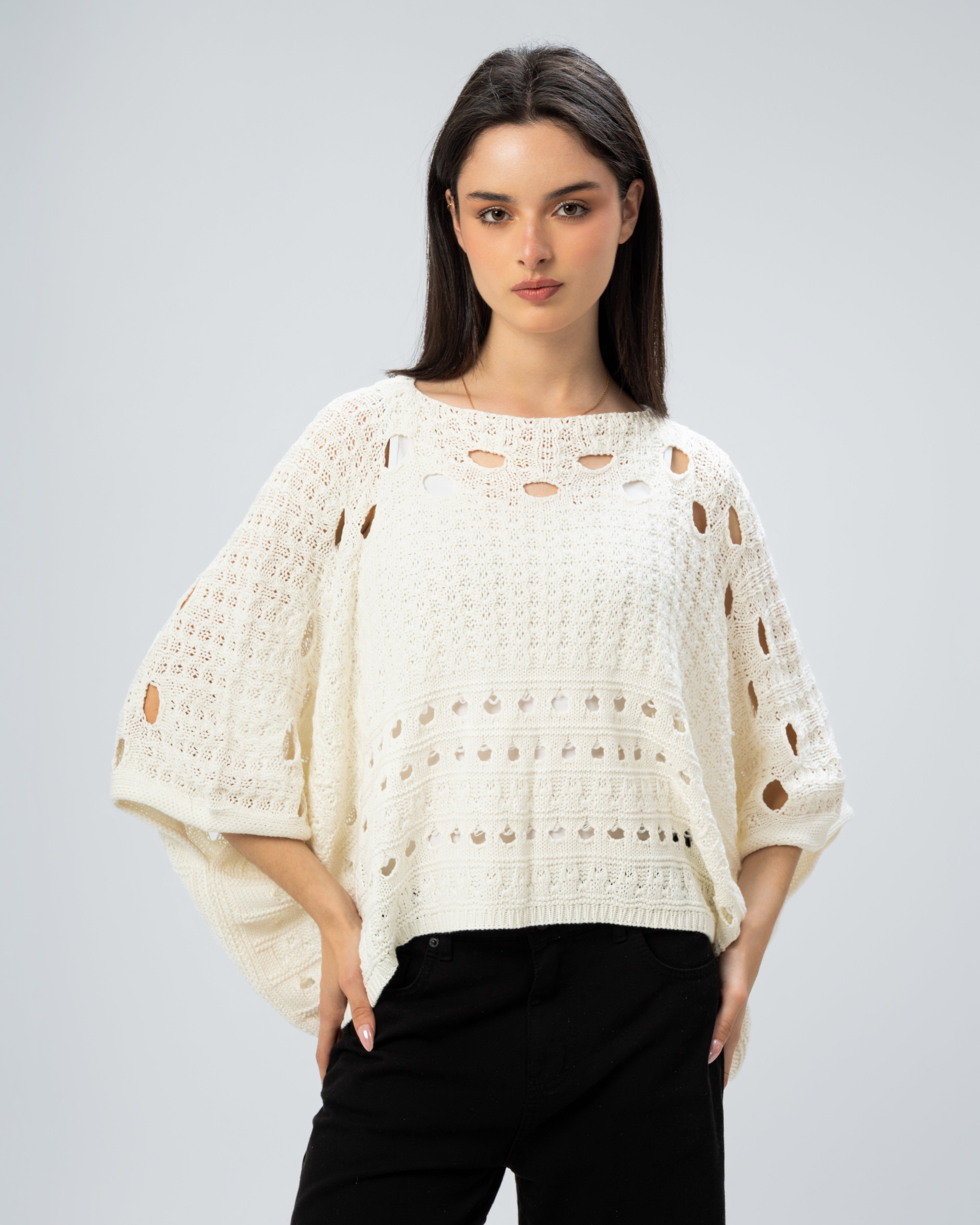 Knitwear Pullover - With Cutout Circles