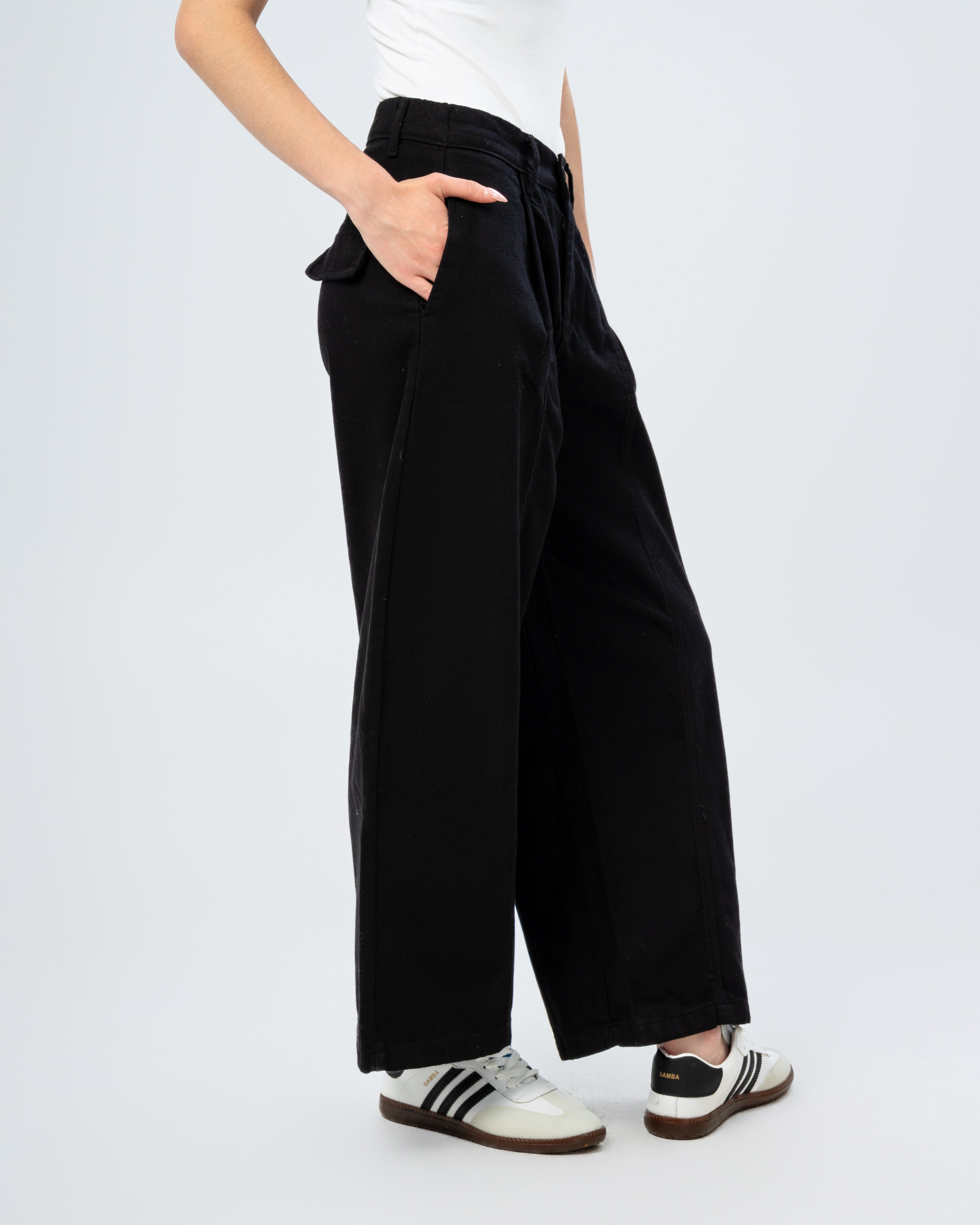 Gabardine trousers with two pockets