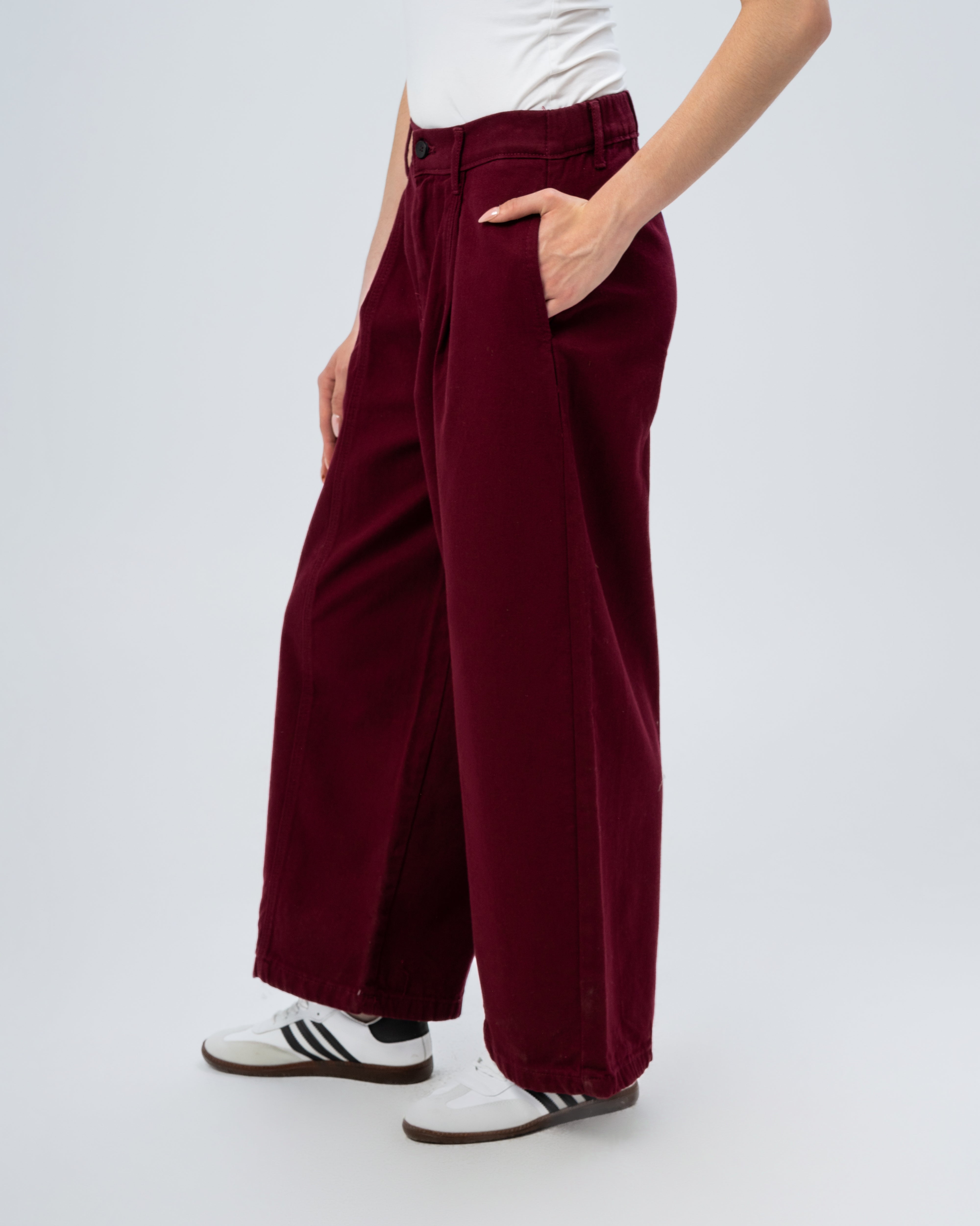 Gabardine trousers with two pockets