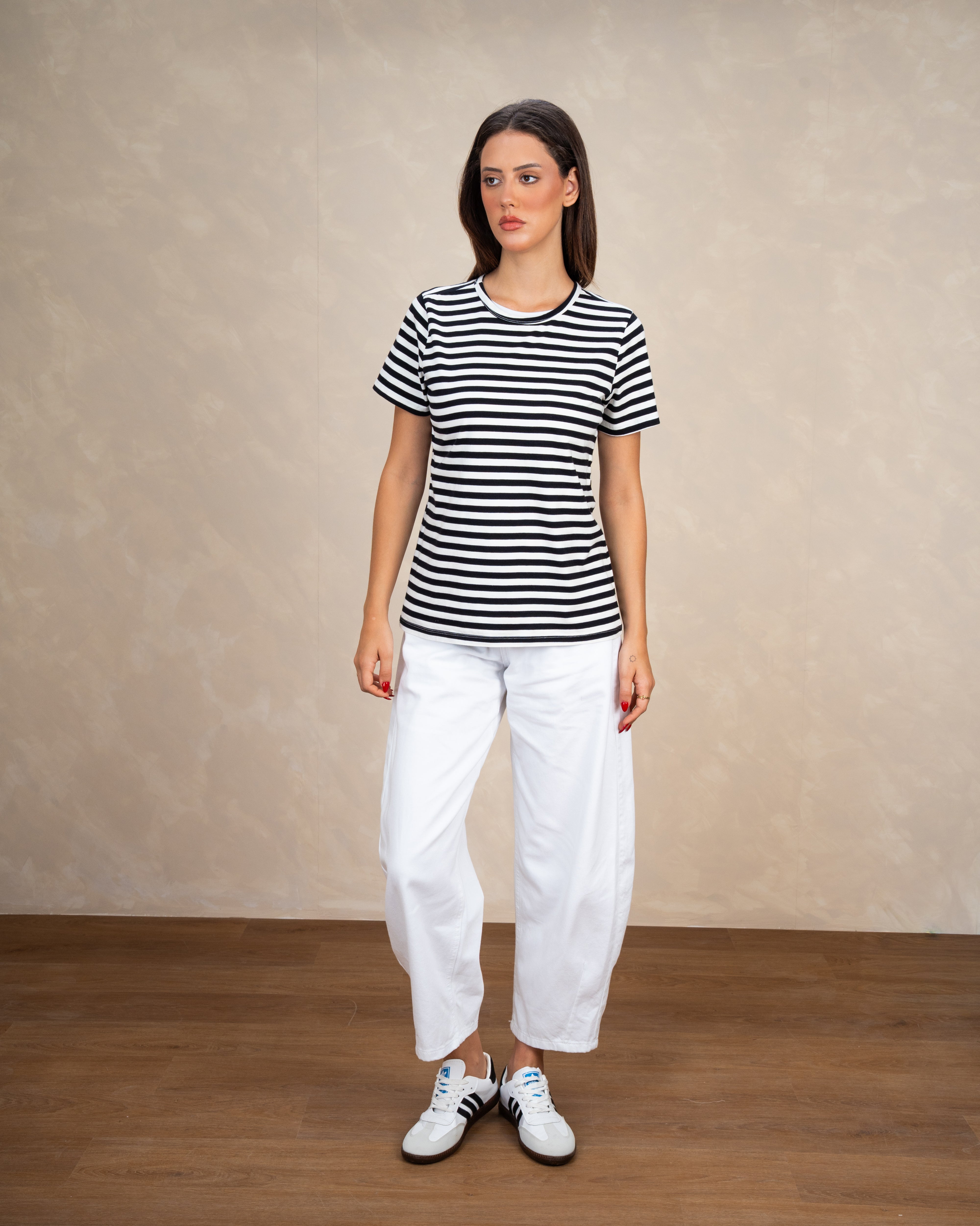 Short Colorful Shadow-Striped Basic Top