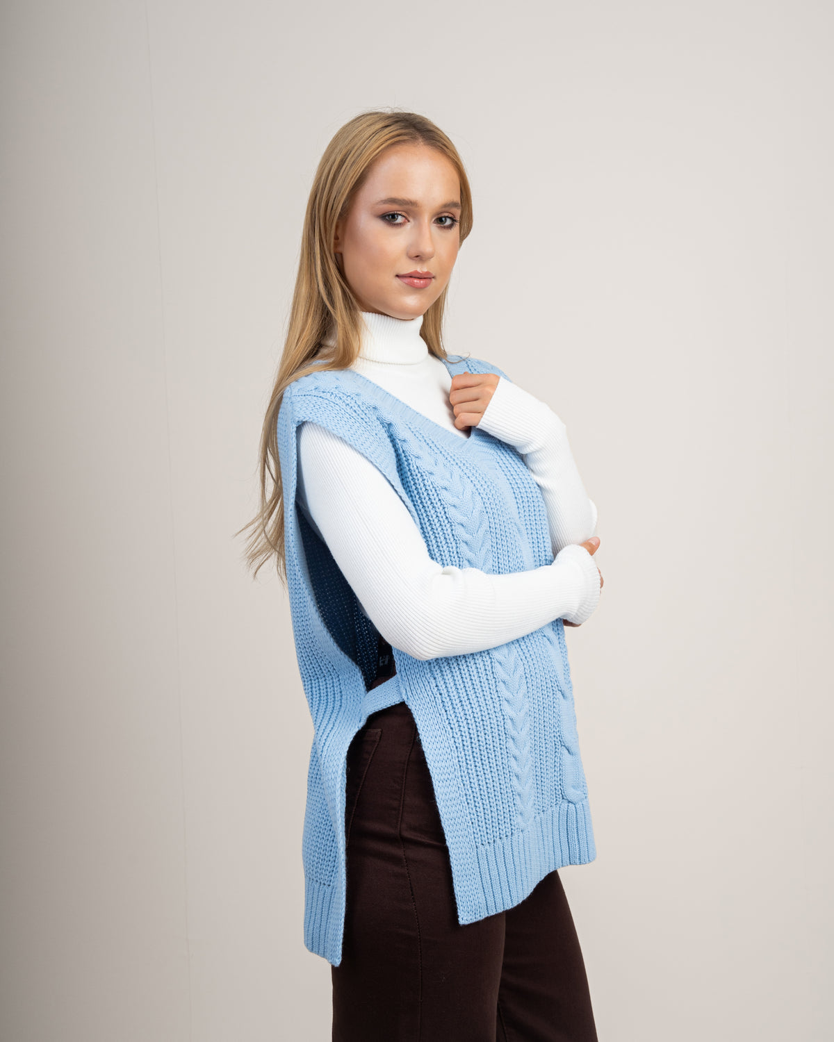 Cable Knitwear Vest - With Belt