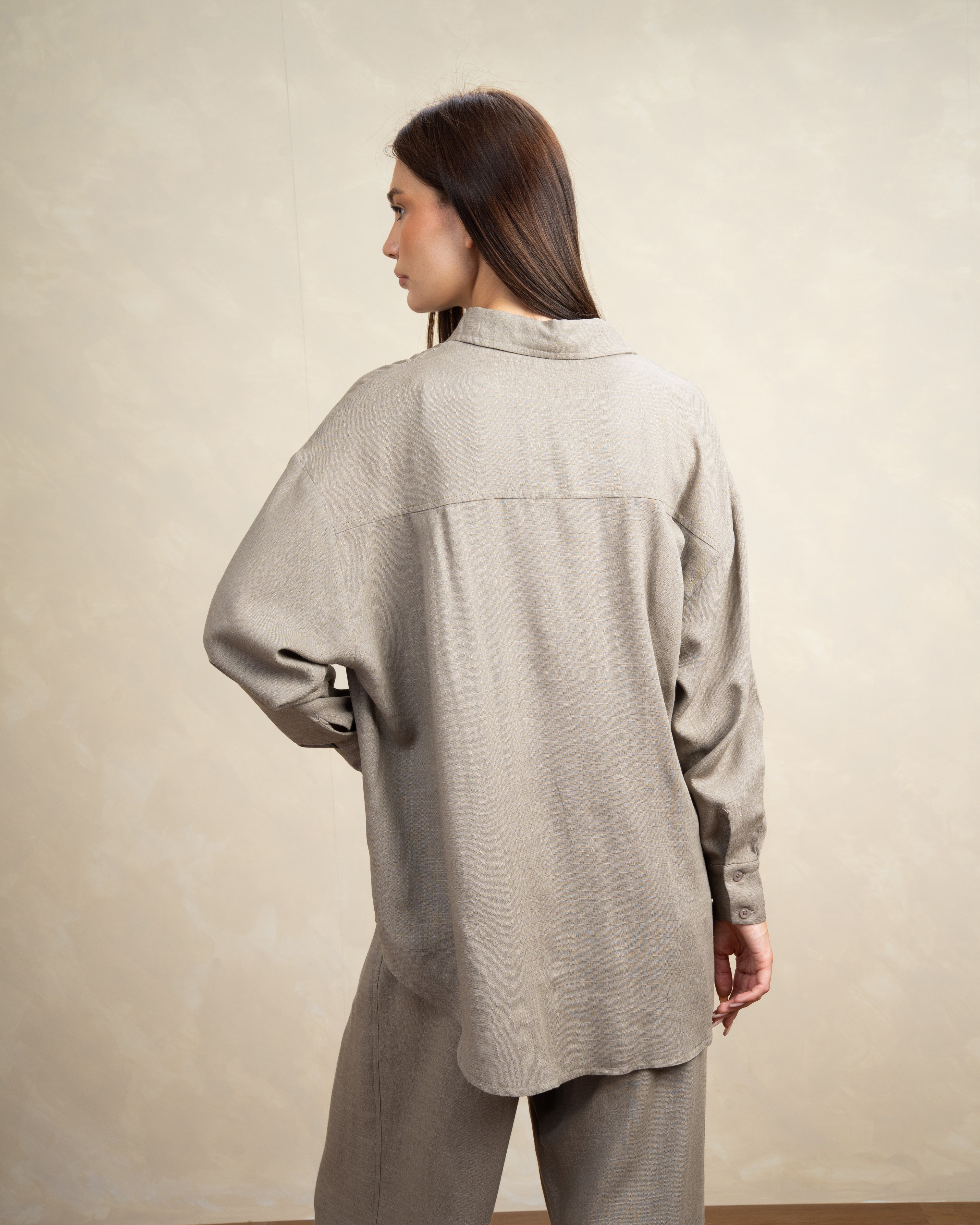 Plain Linen Shirt With Colored Buttons