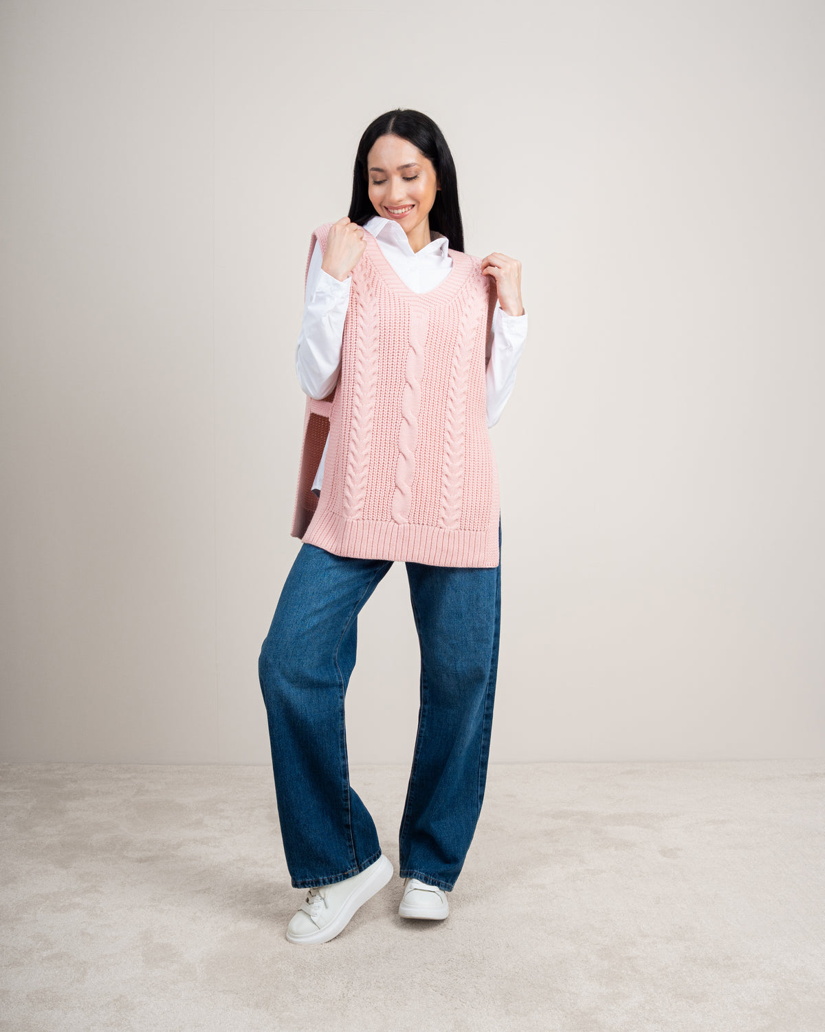Cable Knitwear Vest - With Belt