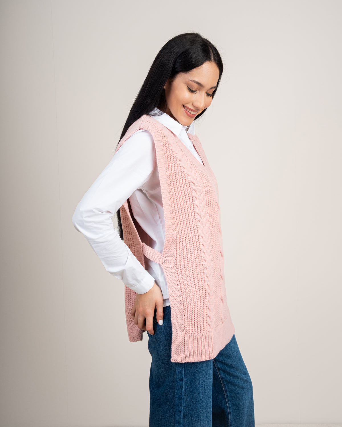 Cable Knitwear Vest - With Belt