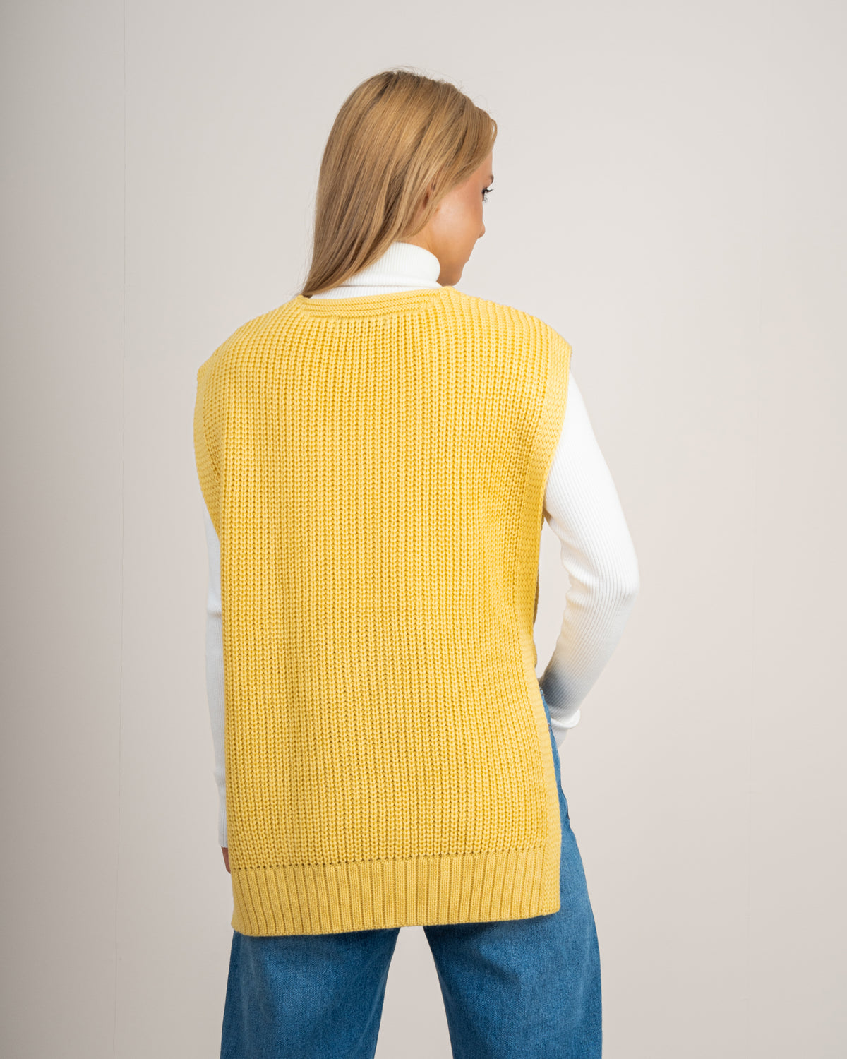 Cable Knitwear Vest - With Belt