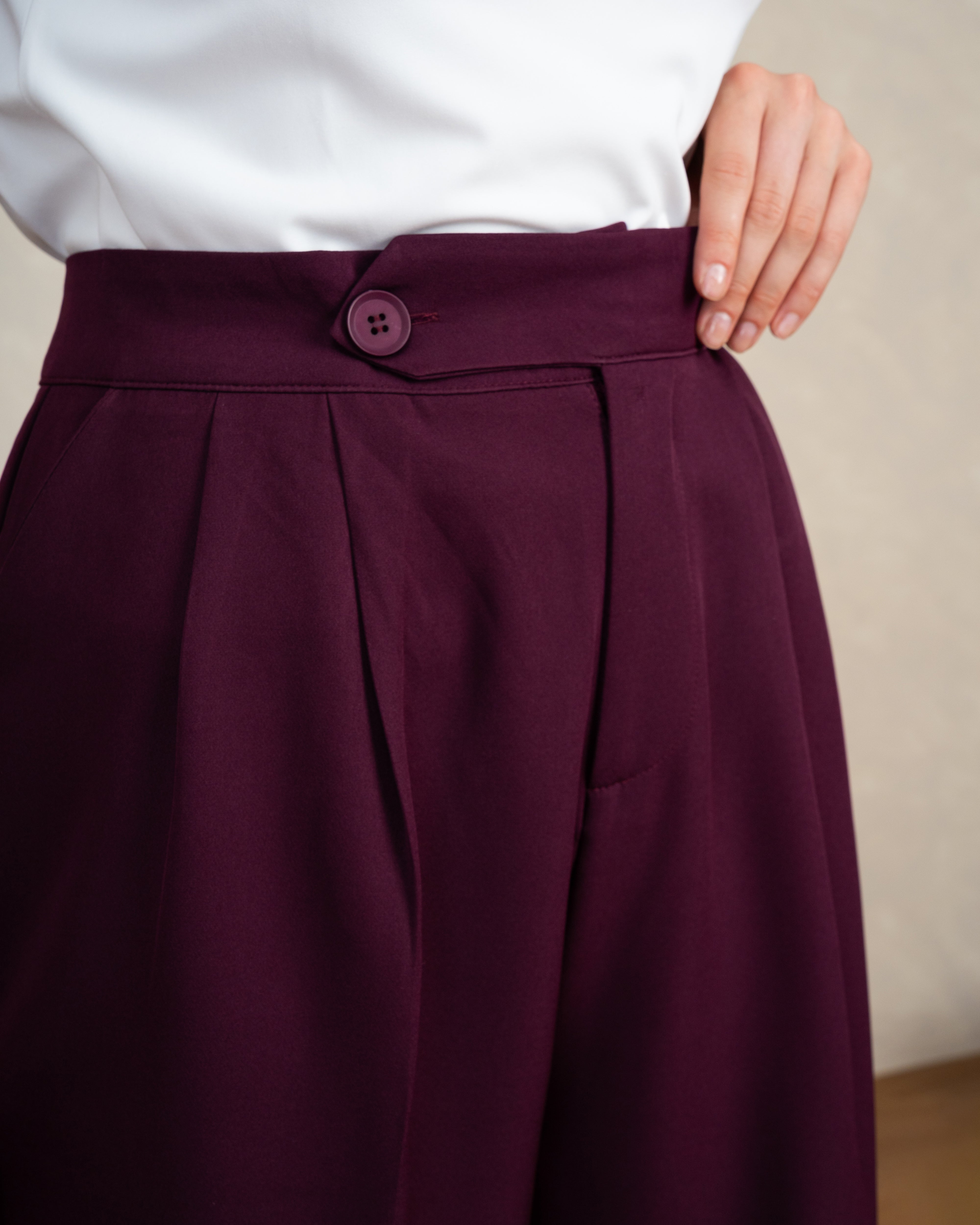 Classic Plain Trousers With Single Button