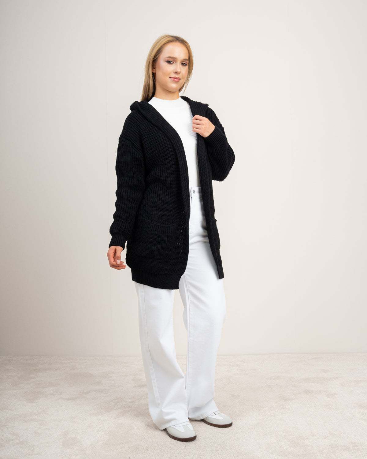 Knitwear Cardigan With Cable - Knit Back