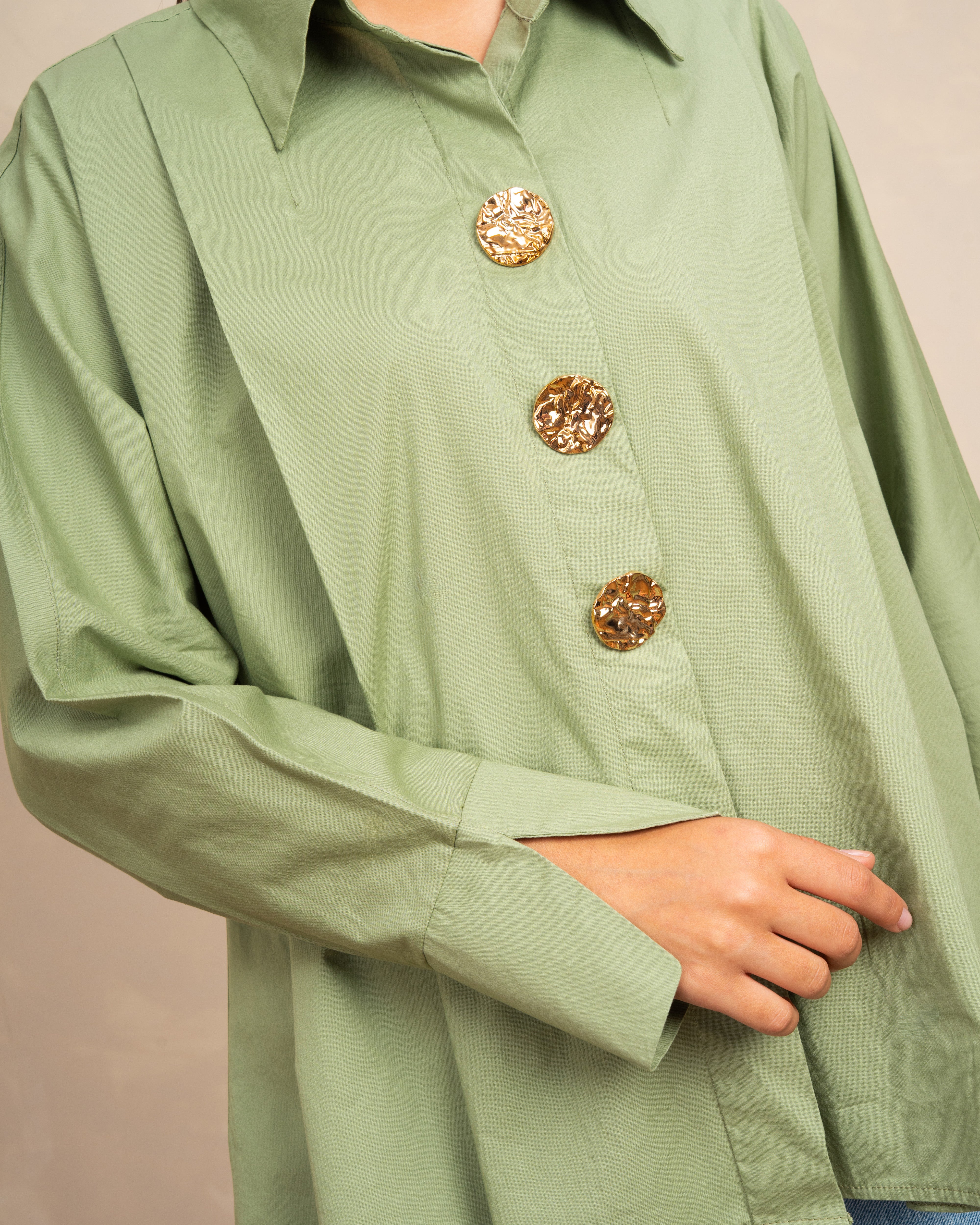 Plain Poplin Shirt With Gold Buttons