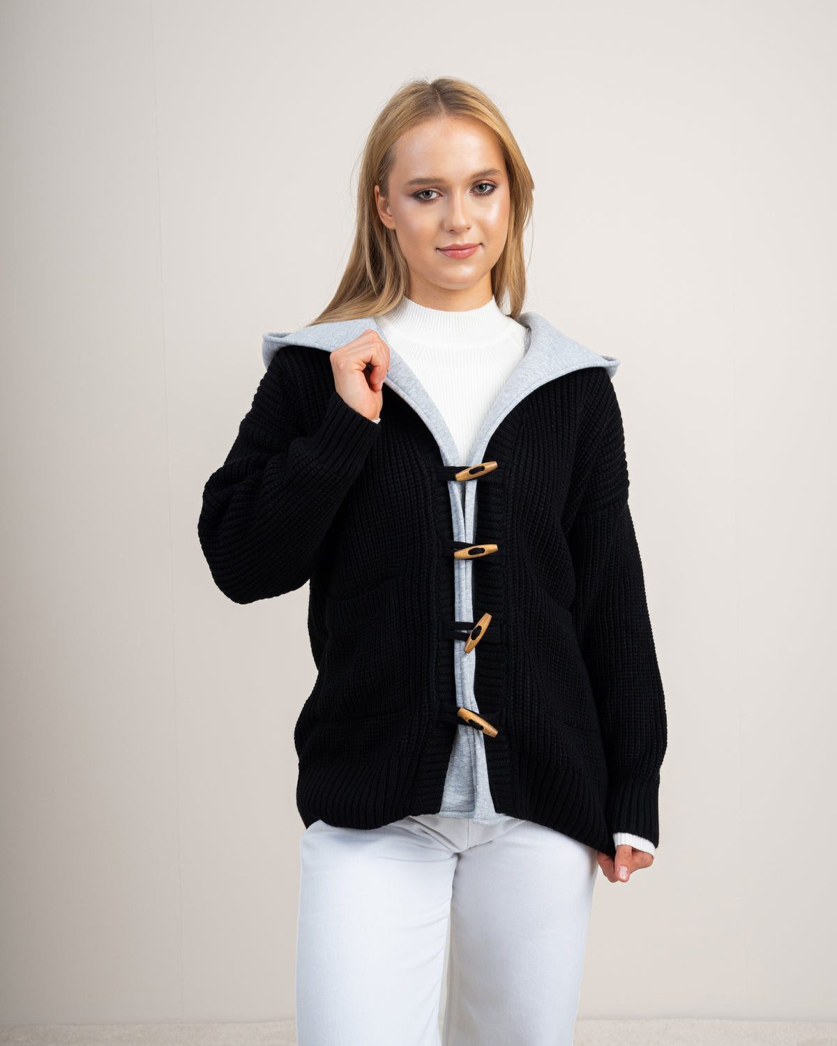 Knitwear Cardigan With Wooden Buttons