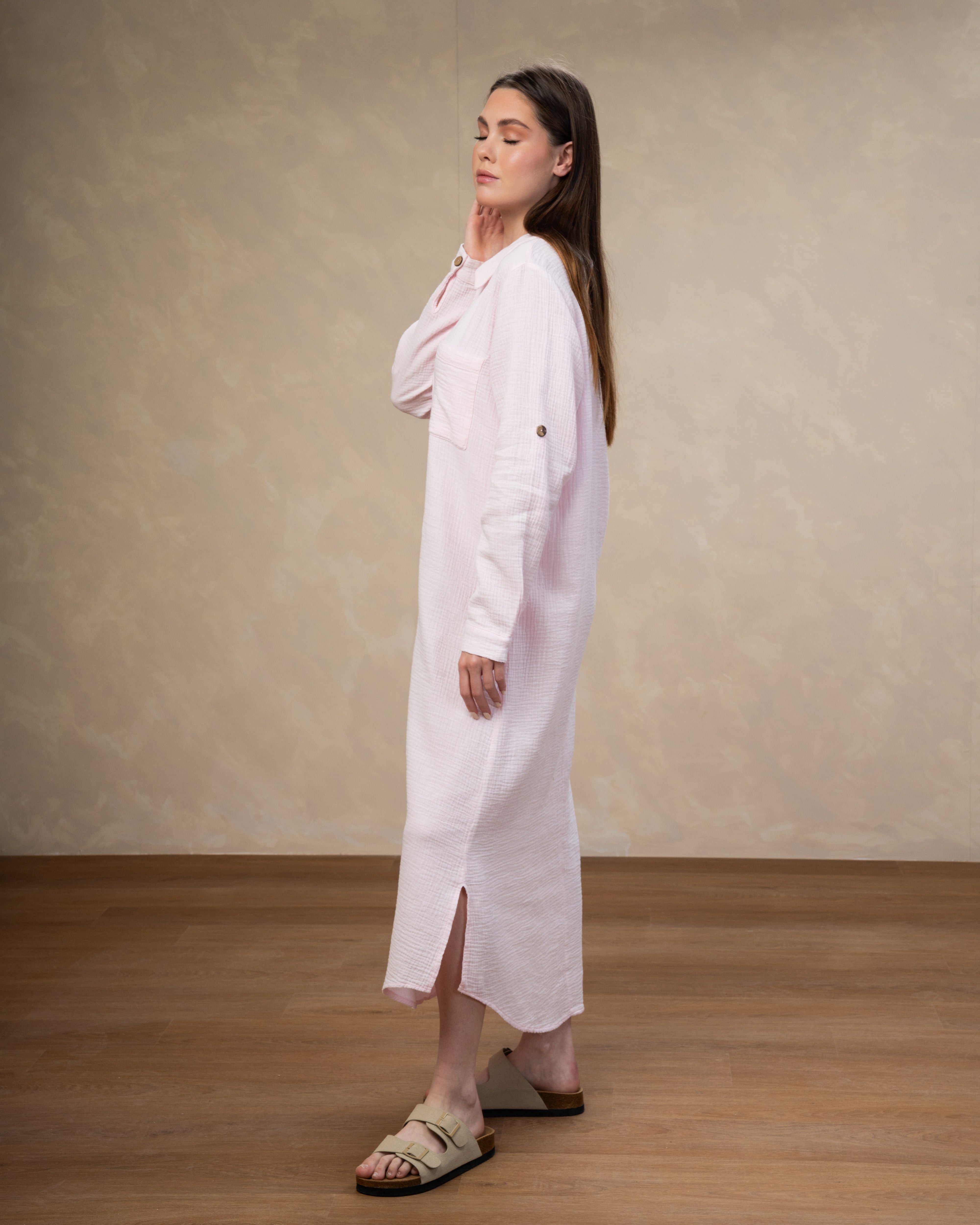Dress With Chest Pockets - And Wooden Buttons