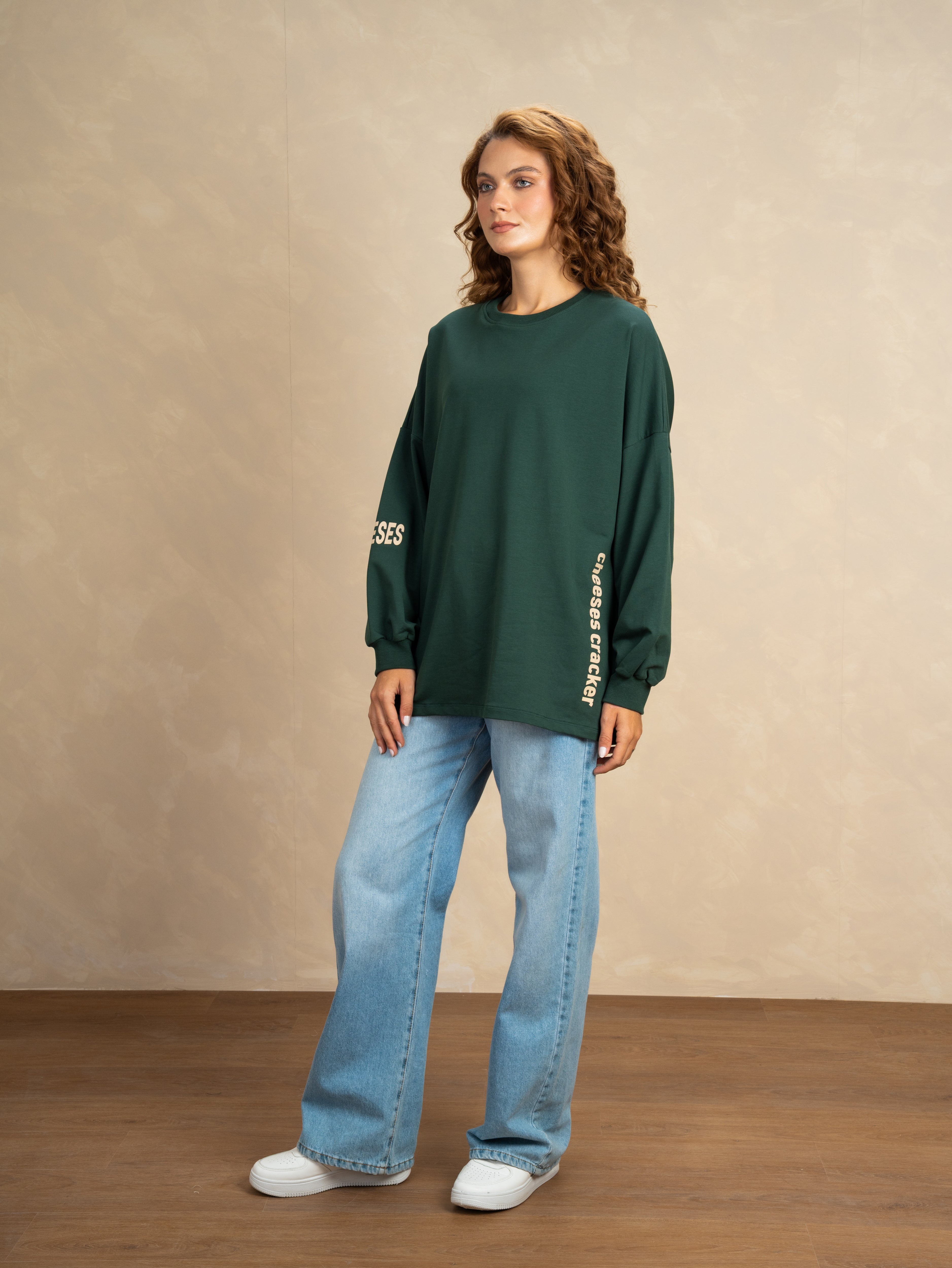 Sweatshirt with print on the back