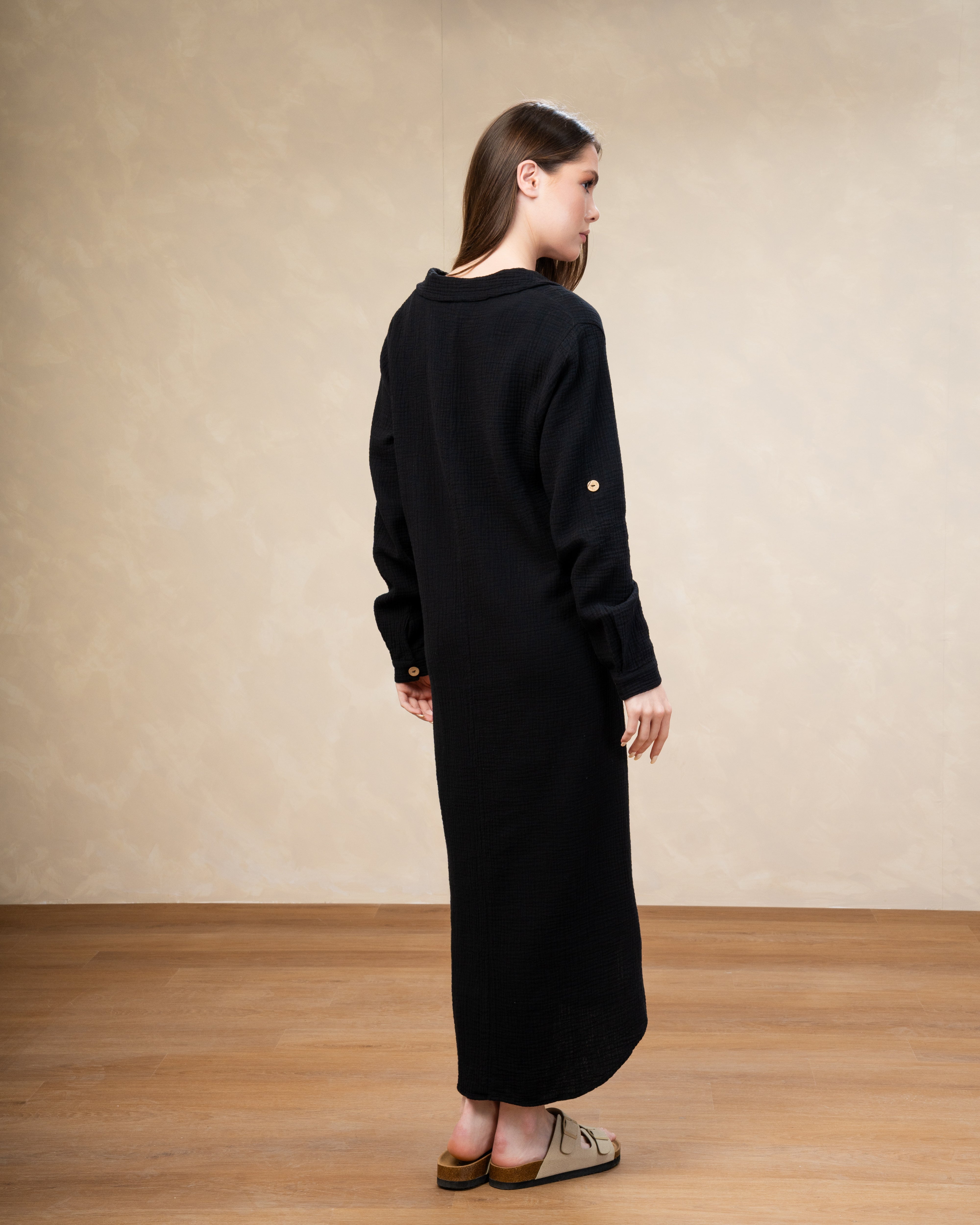 Dress With Chest Pockets - And Wooden Buttons