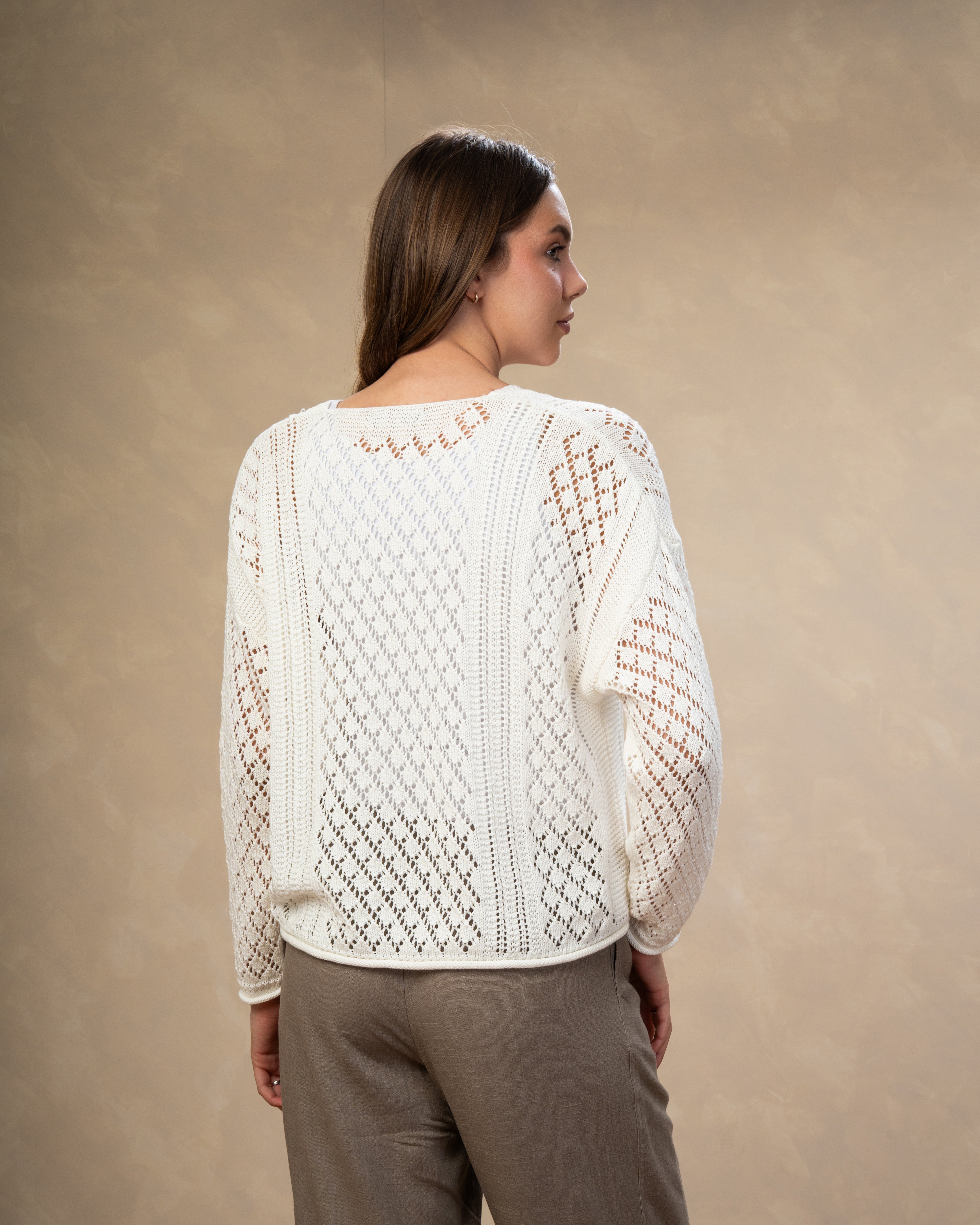 Knitwear Body With Cutout Triangles