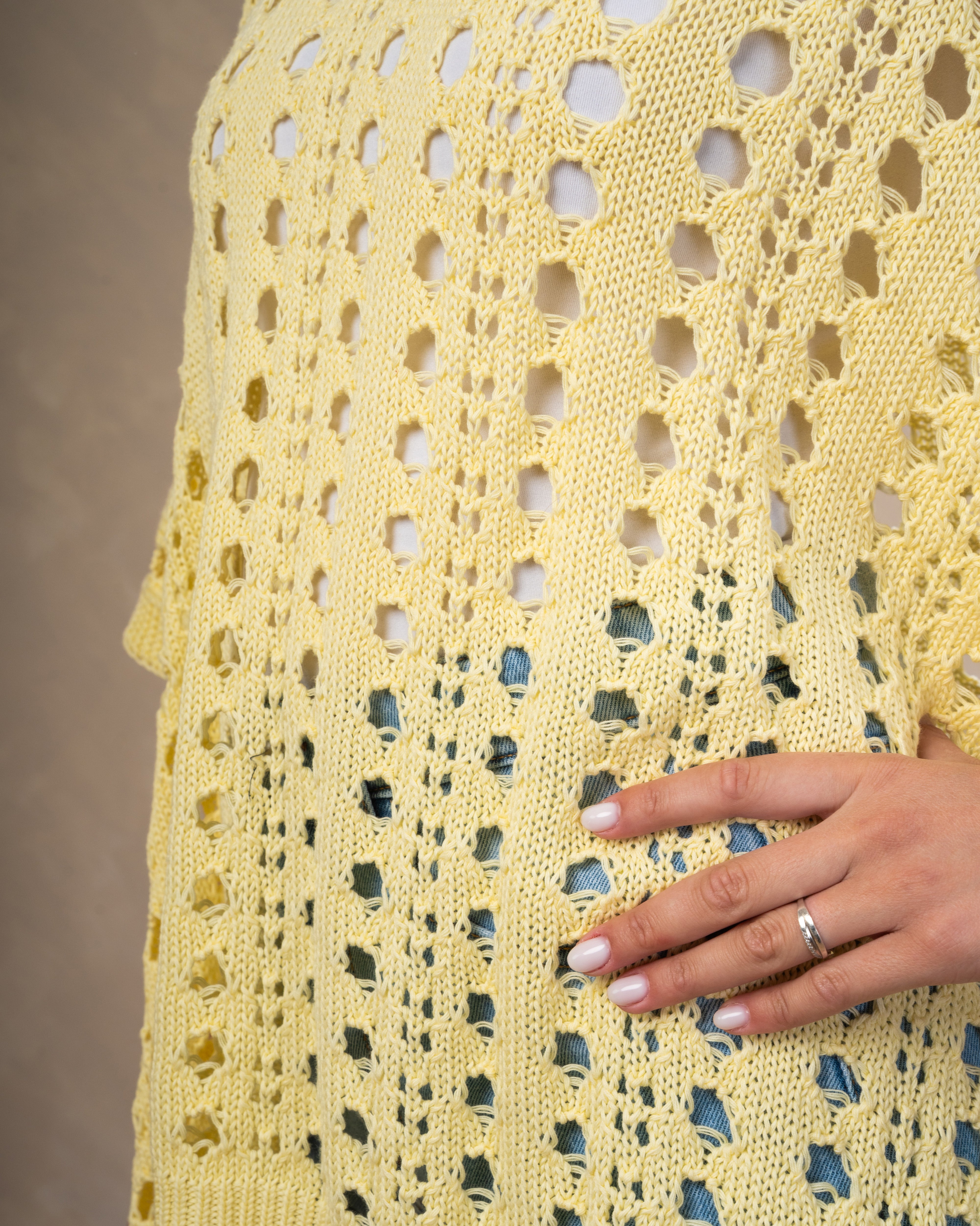 Open Knitwear Cardigan With Square Pattern And Tie